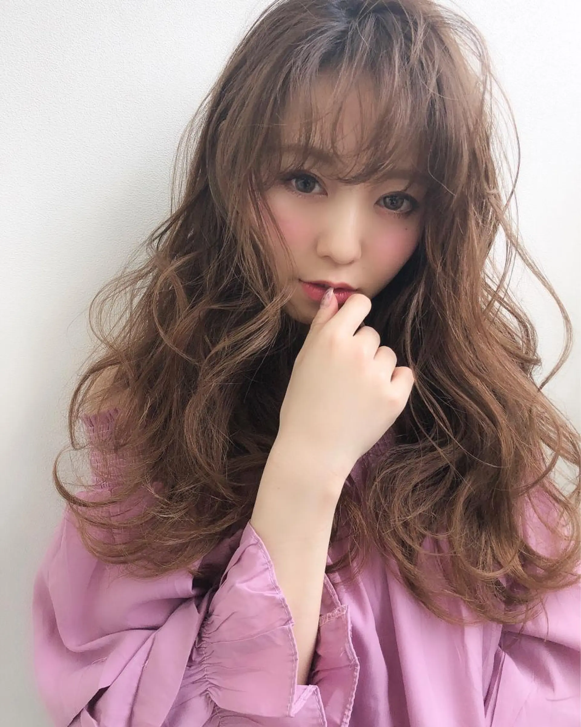 ロング コトネ🫧 韓国風レイヤーカットのヘアスタイル