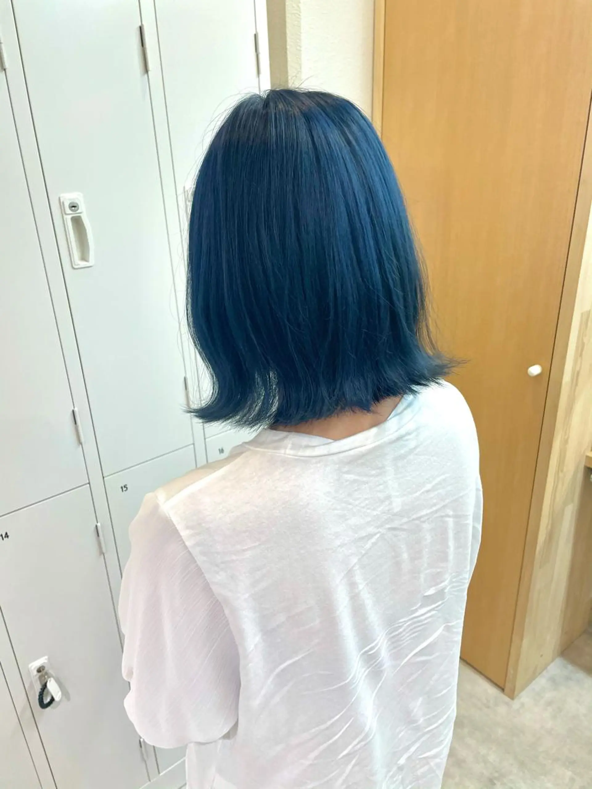 ミディアム カラー ブルーカラー 田中大星 /ボブ 縮毛矯正のヘアスタイル