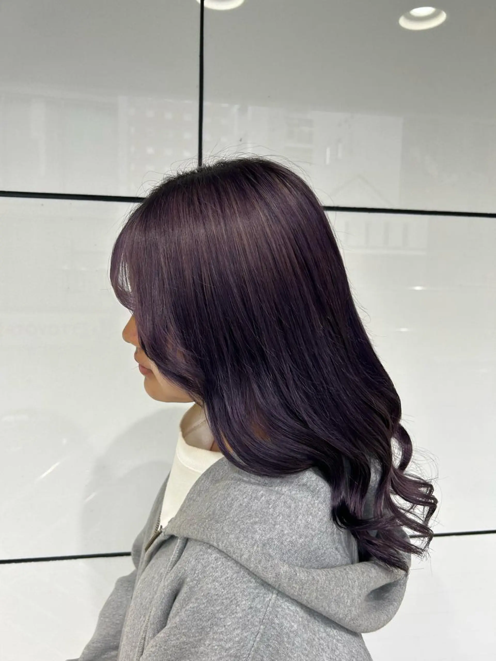セミロング カラー ブリーチ ケアブリーチ 透明感カラー デザインカラー ダブルカラー ヘアカラー トリートメント まつげ/ハイトーン AYAKA🌙のヘアスタイル