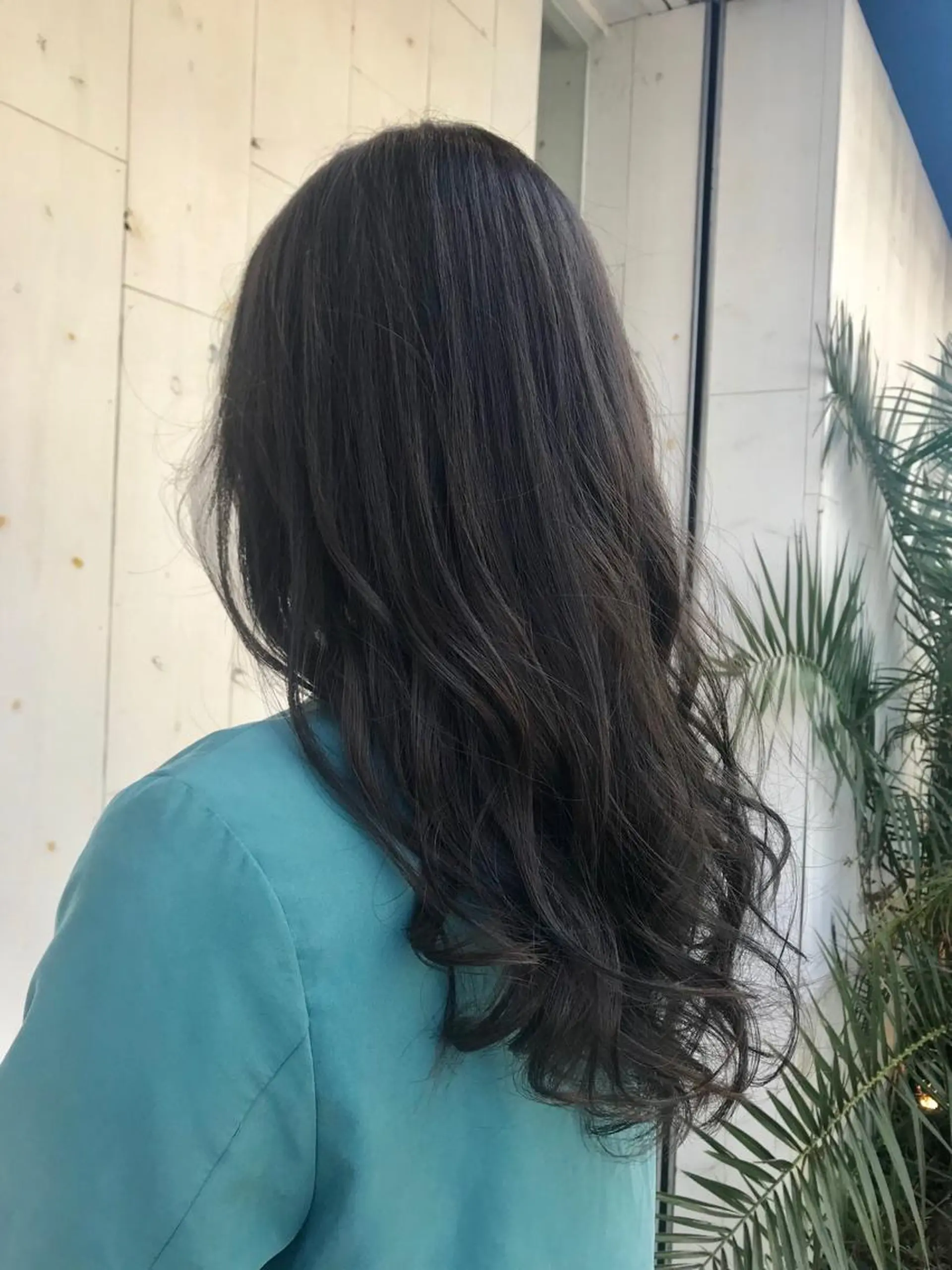 ロング カラー ベージュカラー カット ヘアカラー トリートメント 長尾 桃佳のヘアスタイル