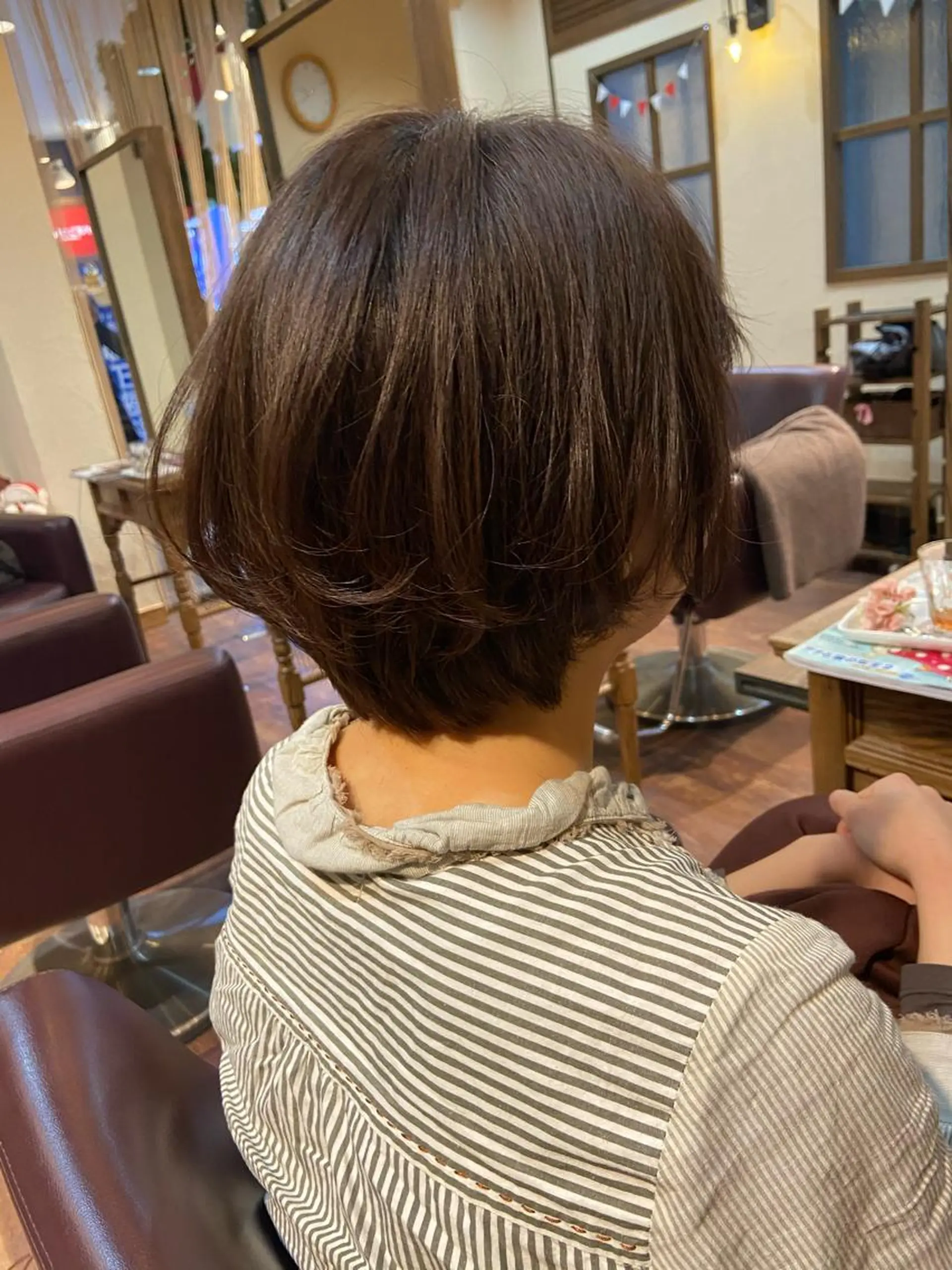 ショート カラー 鎌田 祥江のヘアスタイル