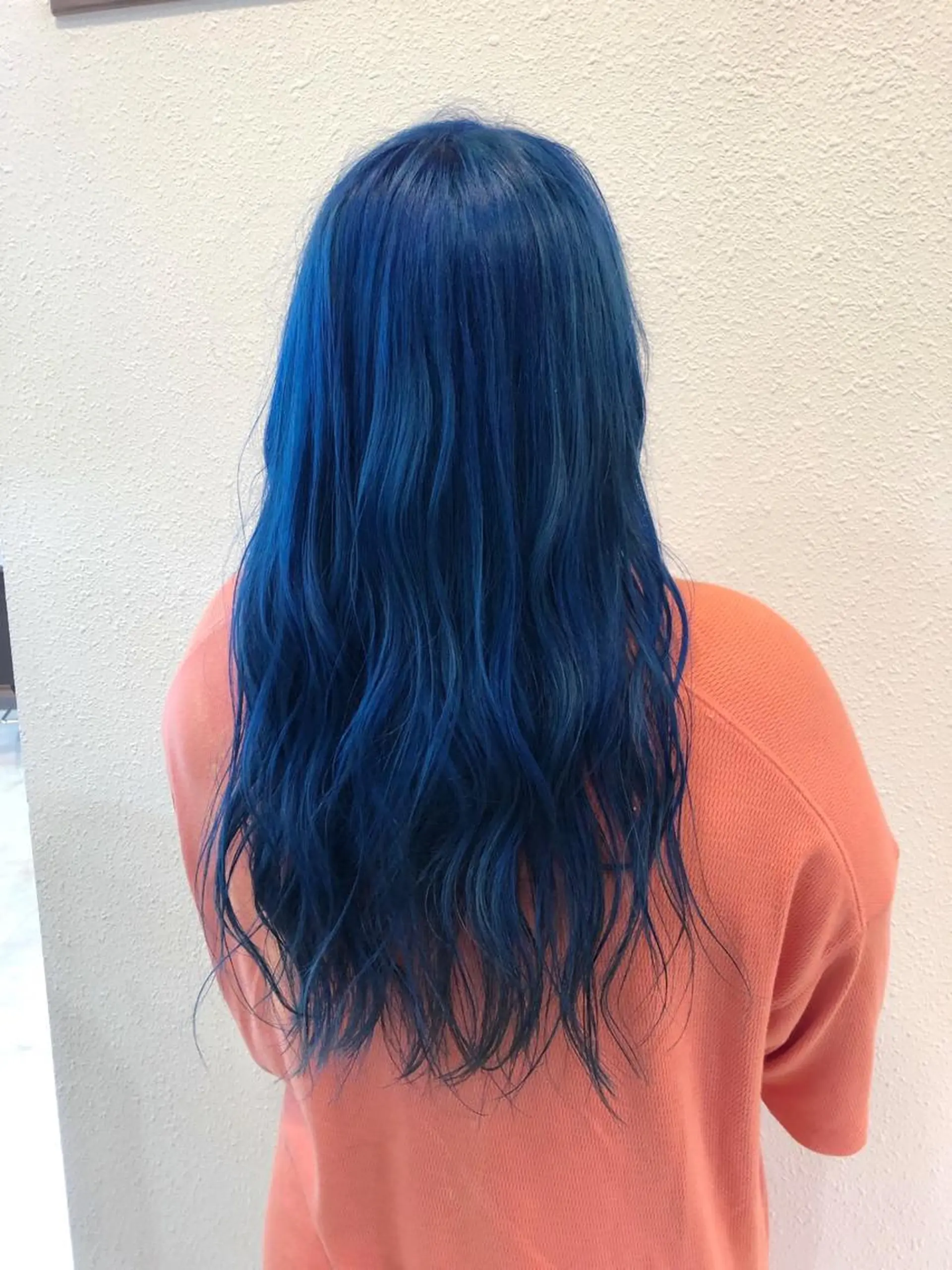 ロング 中川 茜里のヘアスタイル