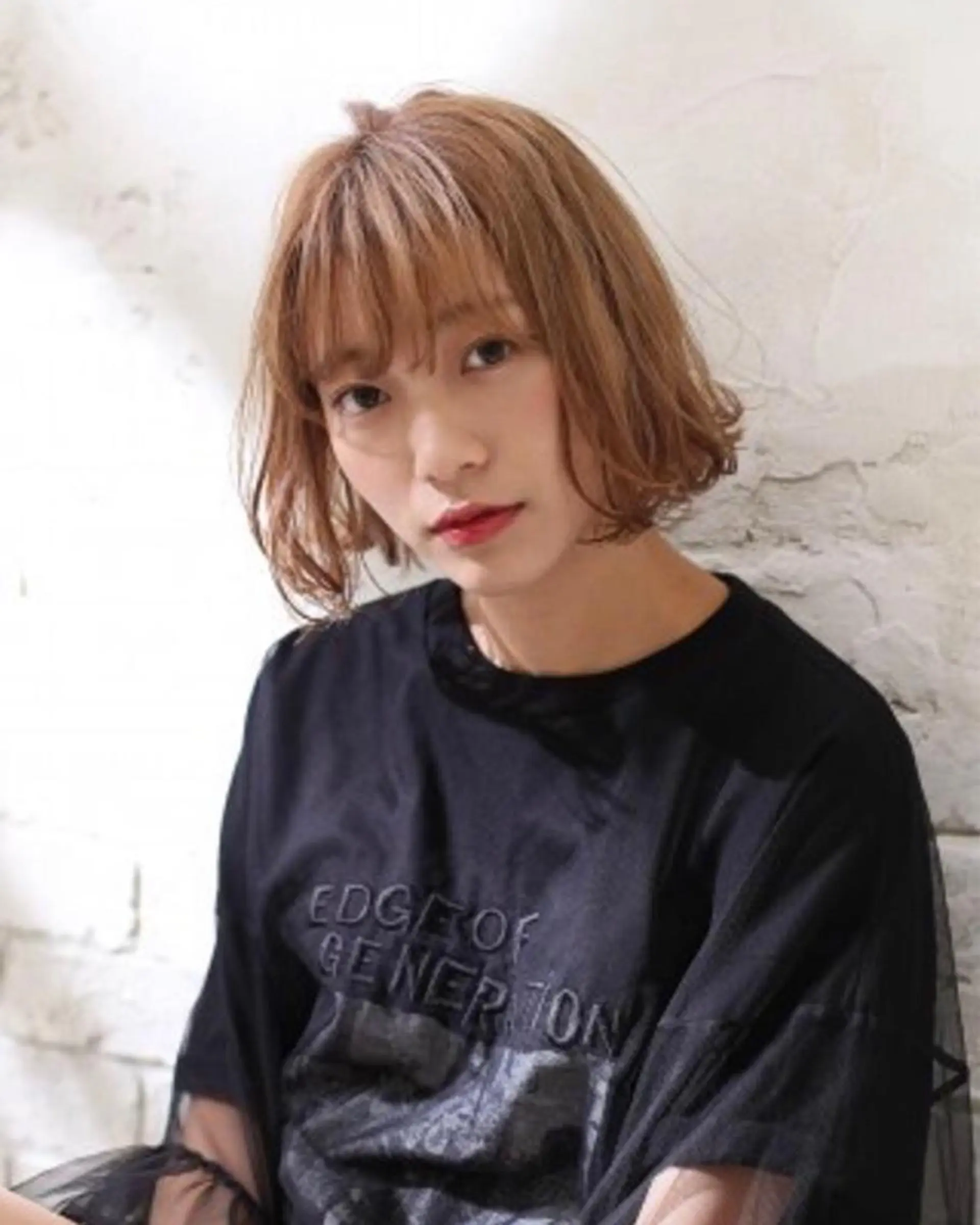 ショート カラー 佐藤 花帆のヘアスタイル