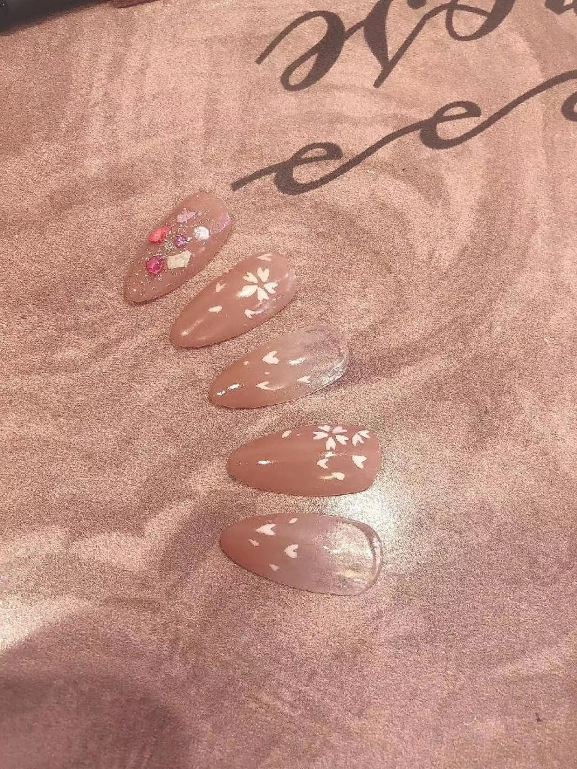 ネイル Ali 新小岩 ネイル専門のネイルデザイン