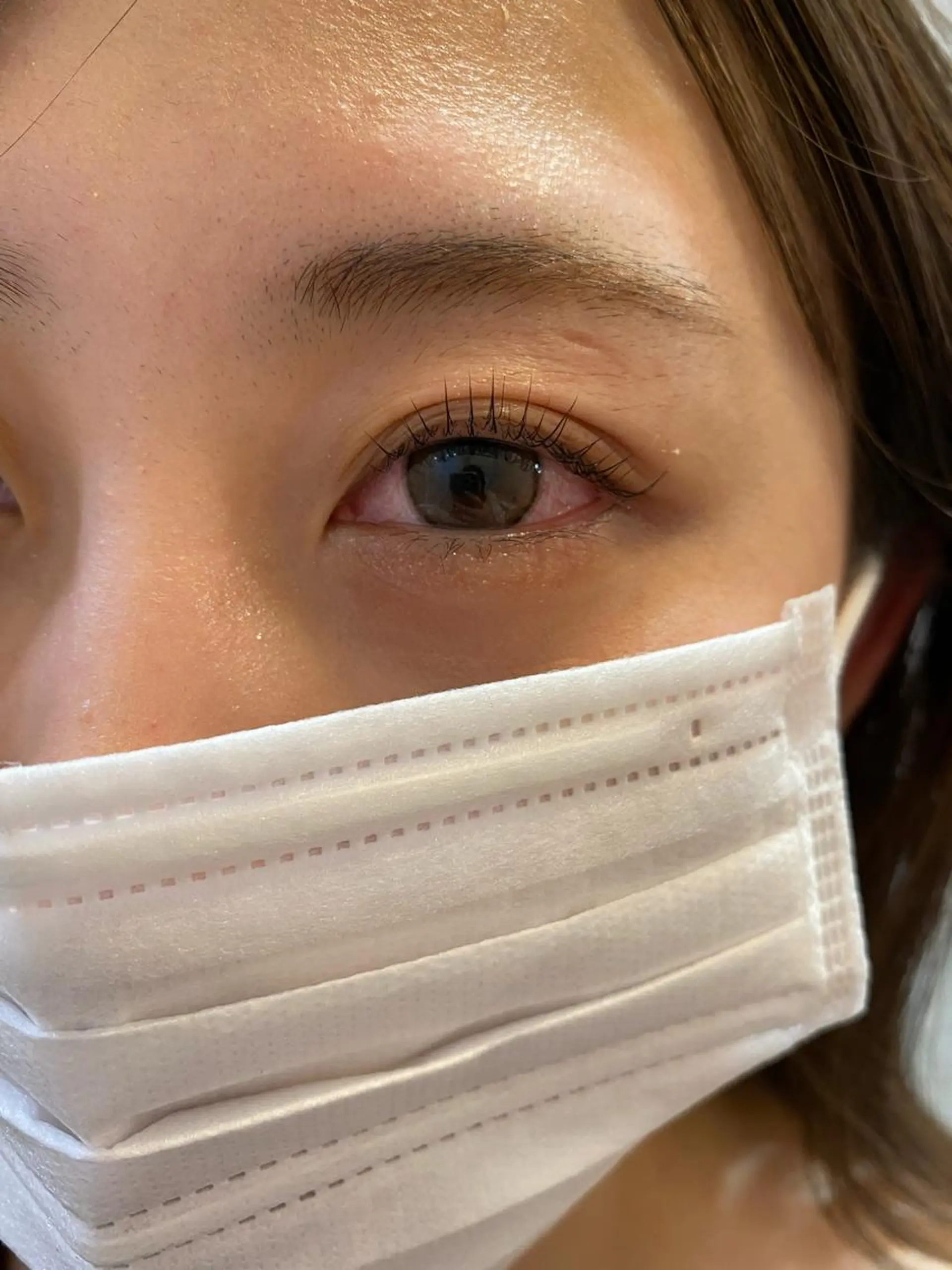 マツエク・マツパ パリジェンヌラッシュリフト 一重×まつ毛パーマ マツパ ブリーチなしカラー ダブルカラーエクステのヘアスタイル