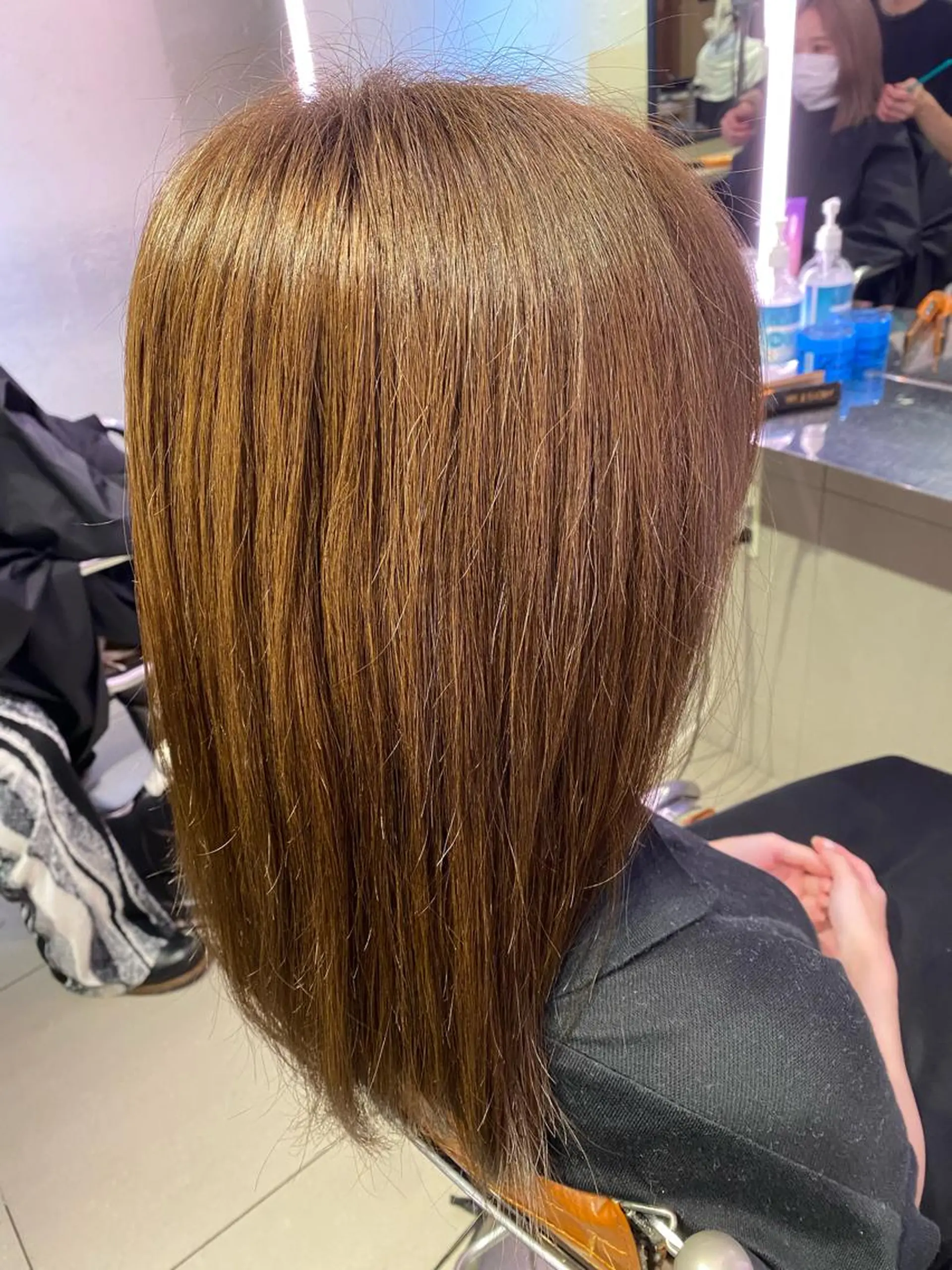 セミロング カットモデル/ 吉本　彩夏のヘアスタイル