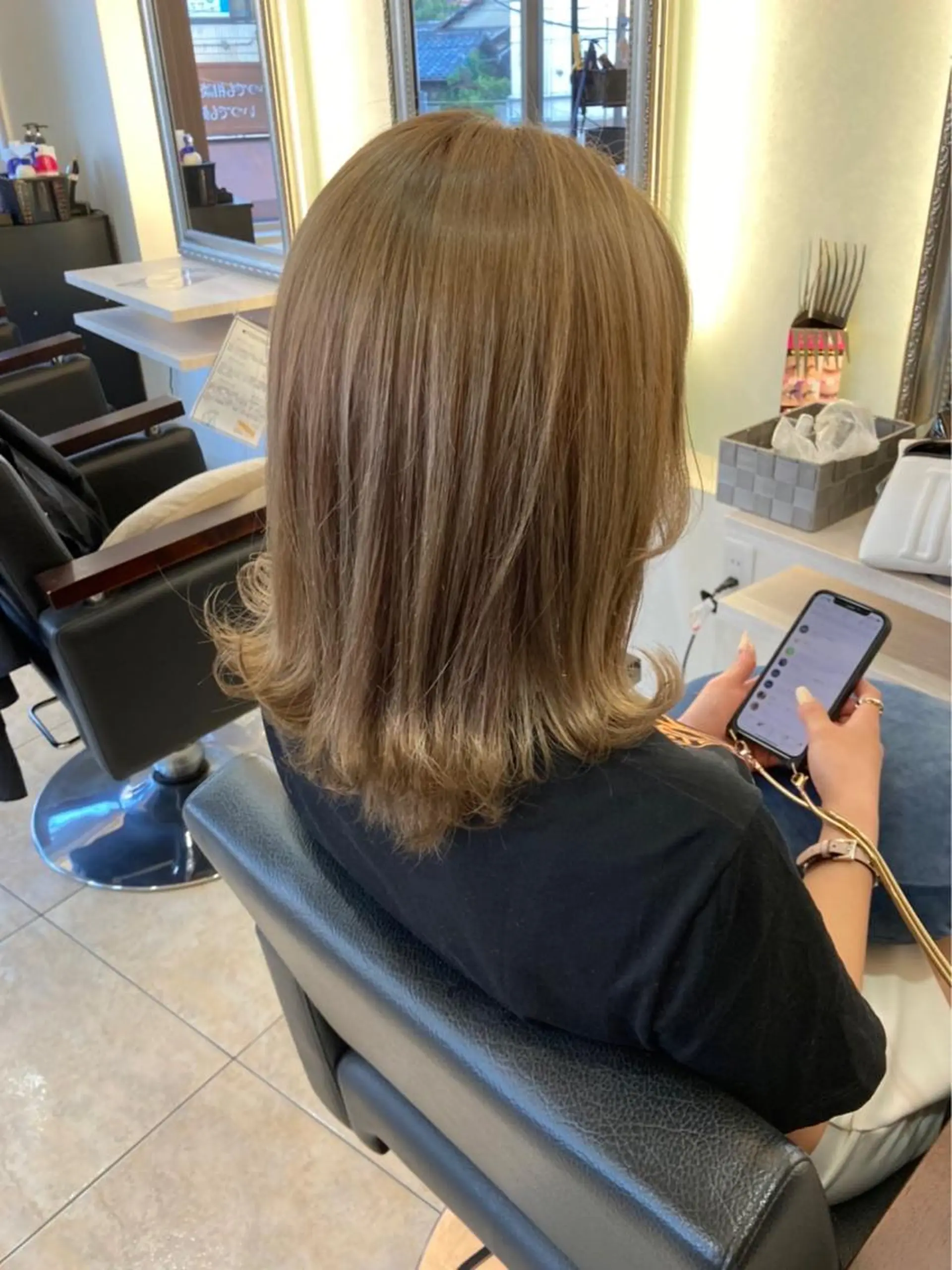 ミディアム カラー ヘアカラー ☆ リホのマツエク・マツパデザイン