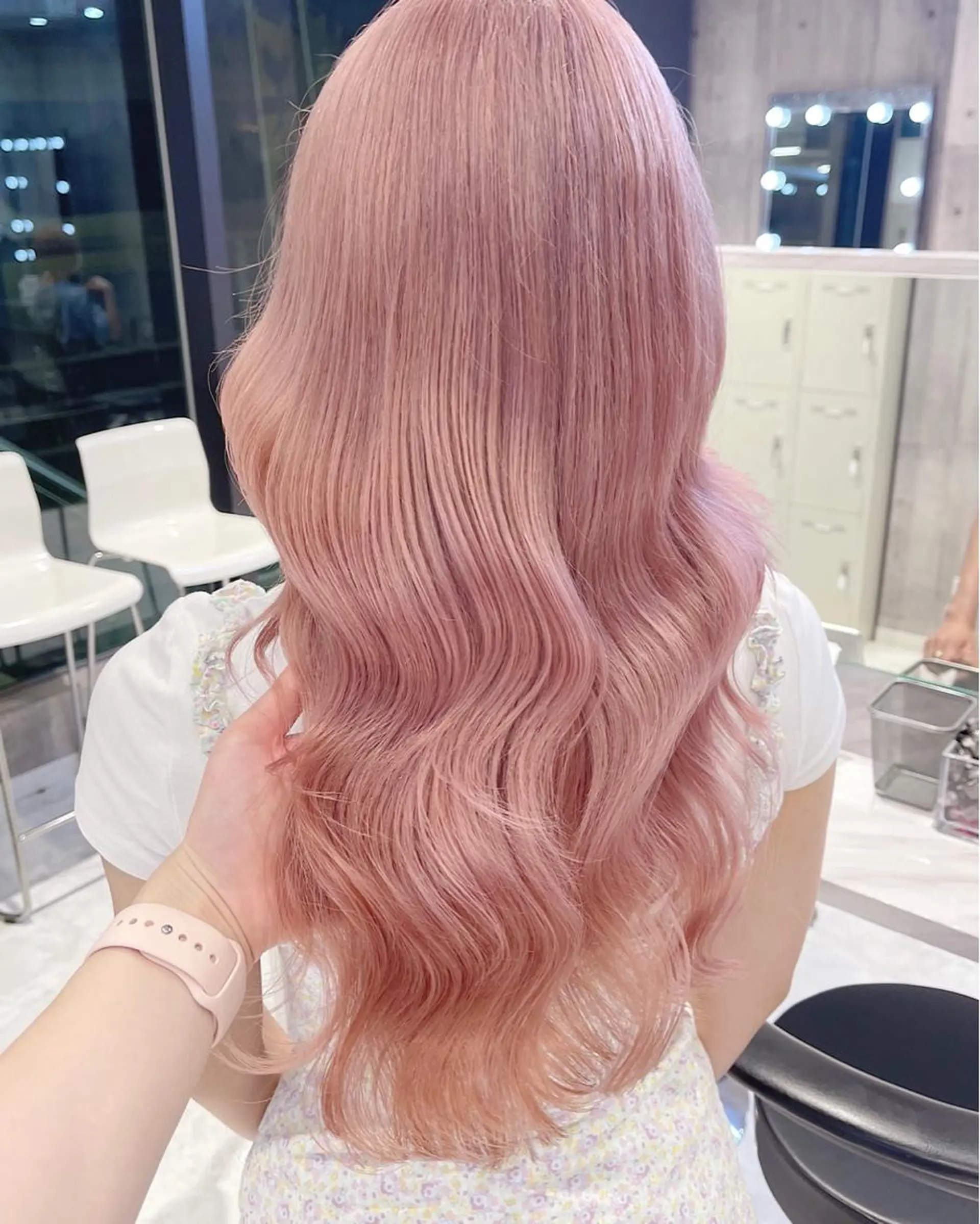 ロング カラー パーマ ヘアアレンジ メンズ キッズ ネイル マツエク・マツパ アイブロウ 🎀韓国レイヤー YURINA🎀のヘアスタイル