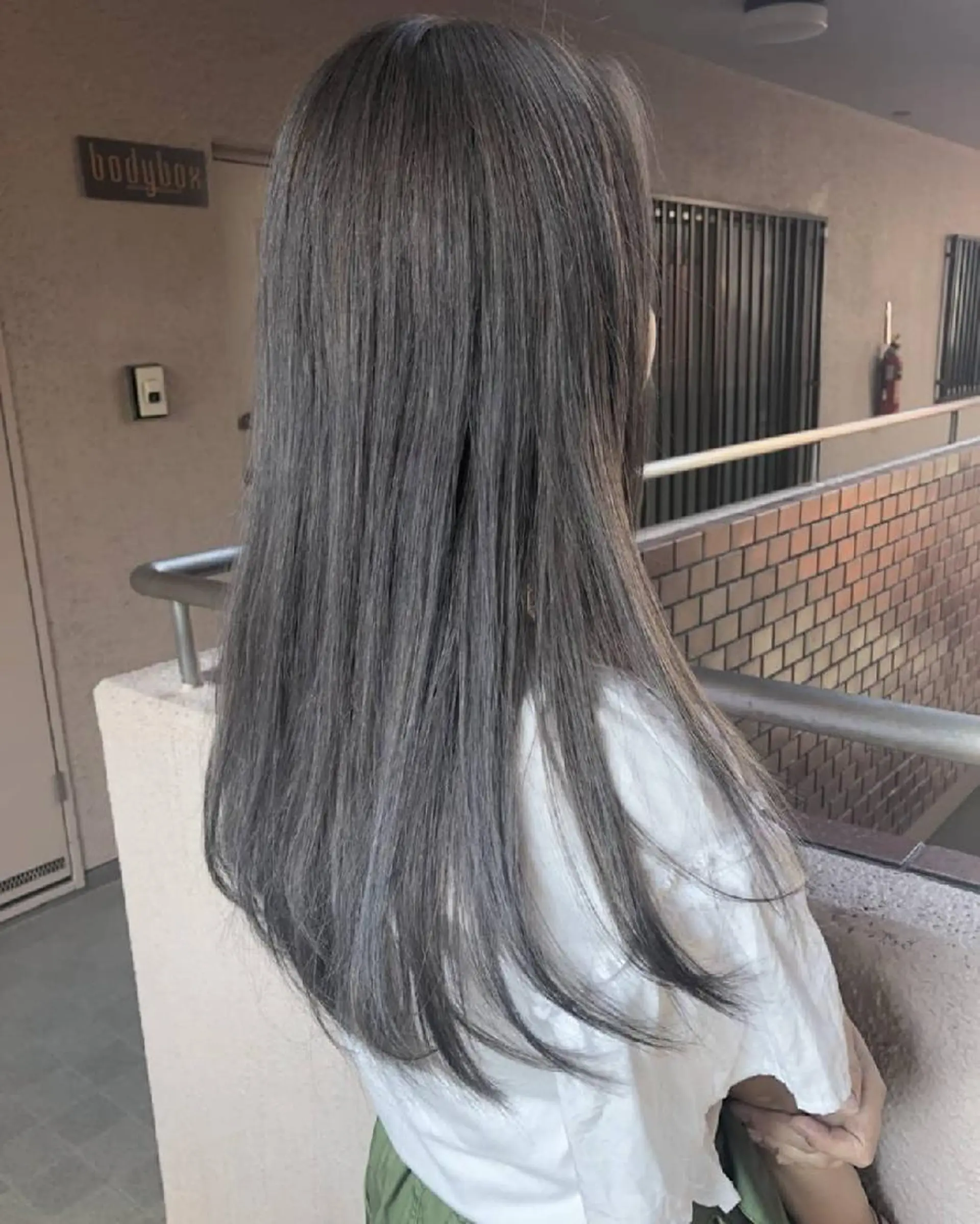 ロング カラー Day&Night [店長]Chiakiのヘアスタイル