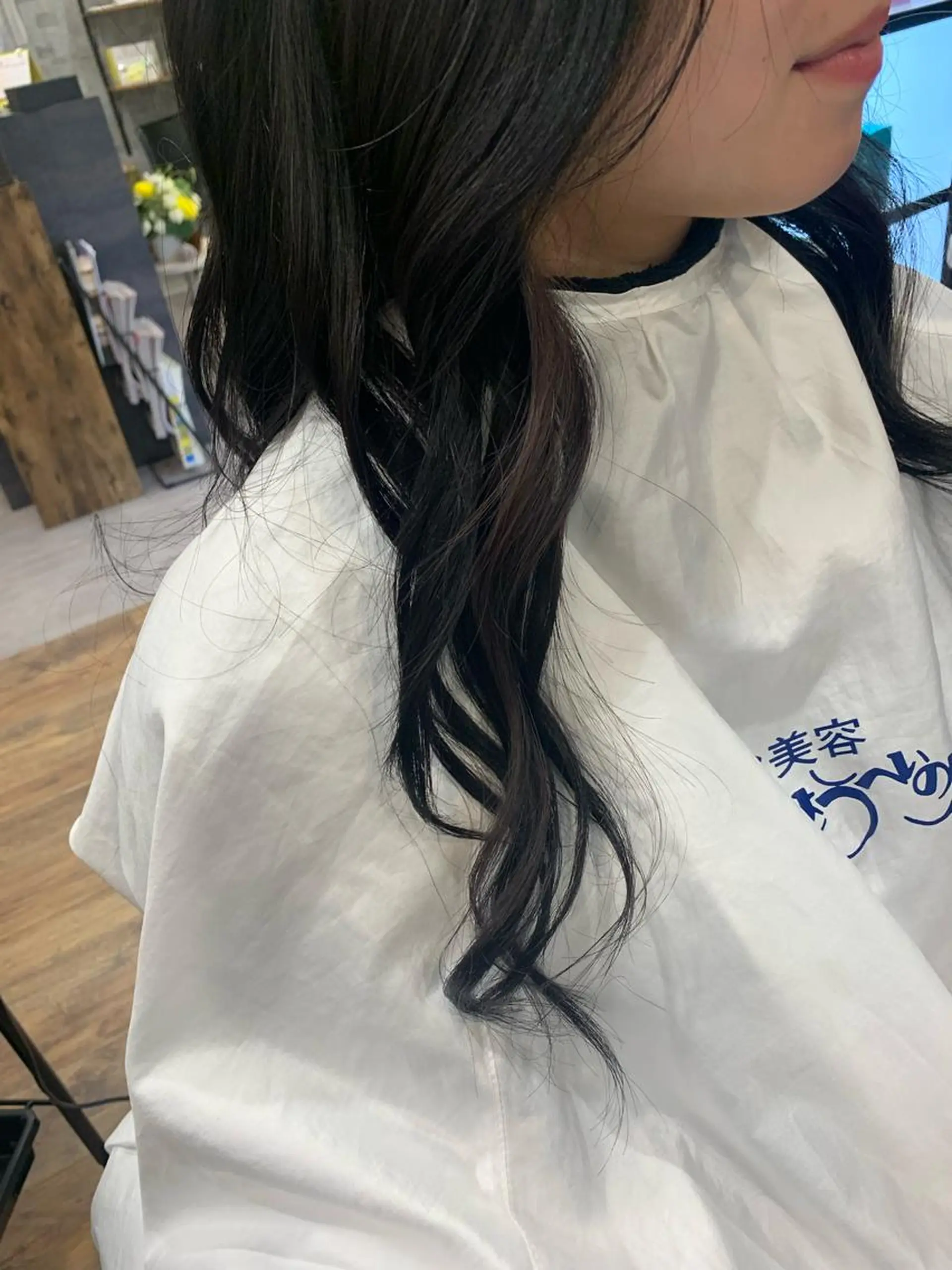 ロング カラー イヤリングカラー バイオレットカラー ヘアカラー 吉川 茉由子のマツエク・マツパデザイン