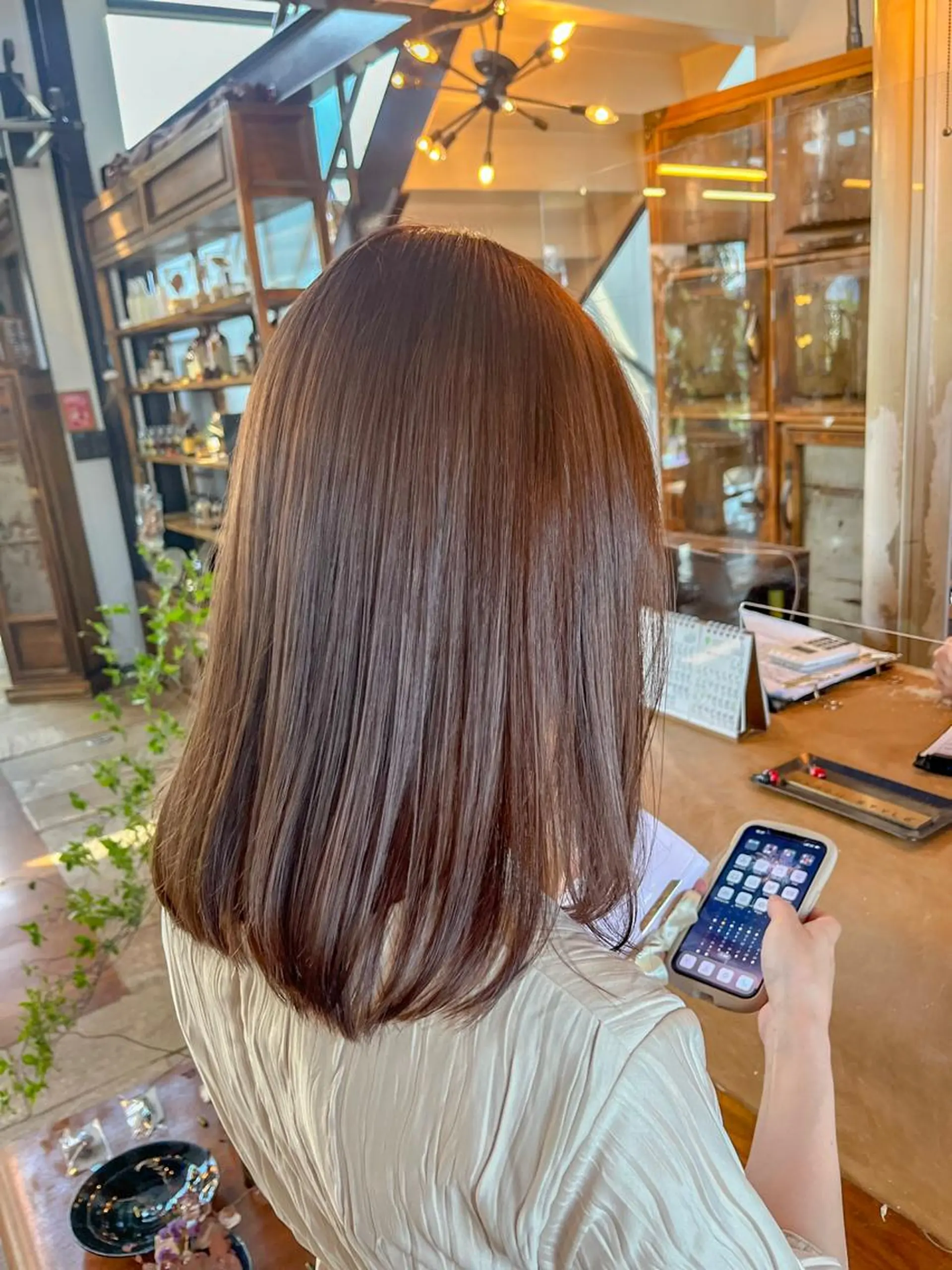 ミディアム カラー ヘアカラー NAGON STYLE  MICI所属・佐藤 美聡のヘアスタイル