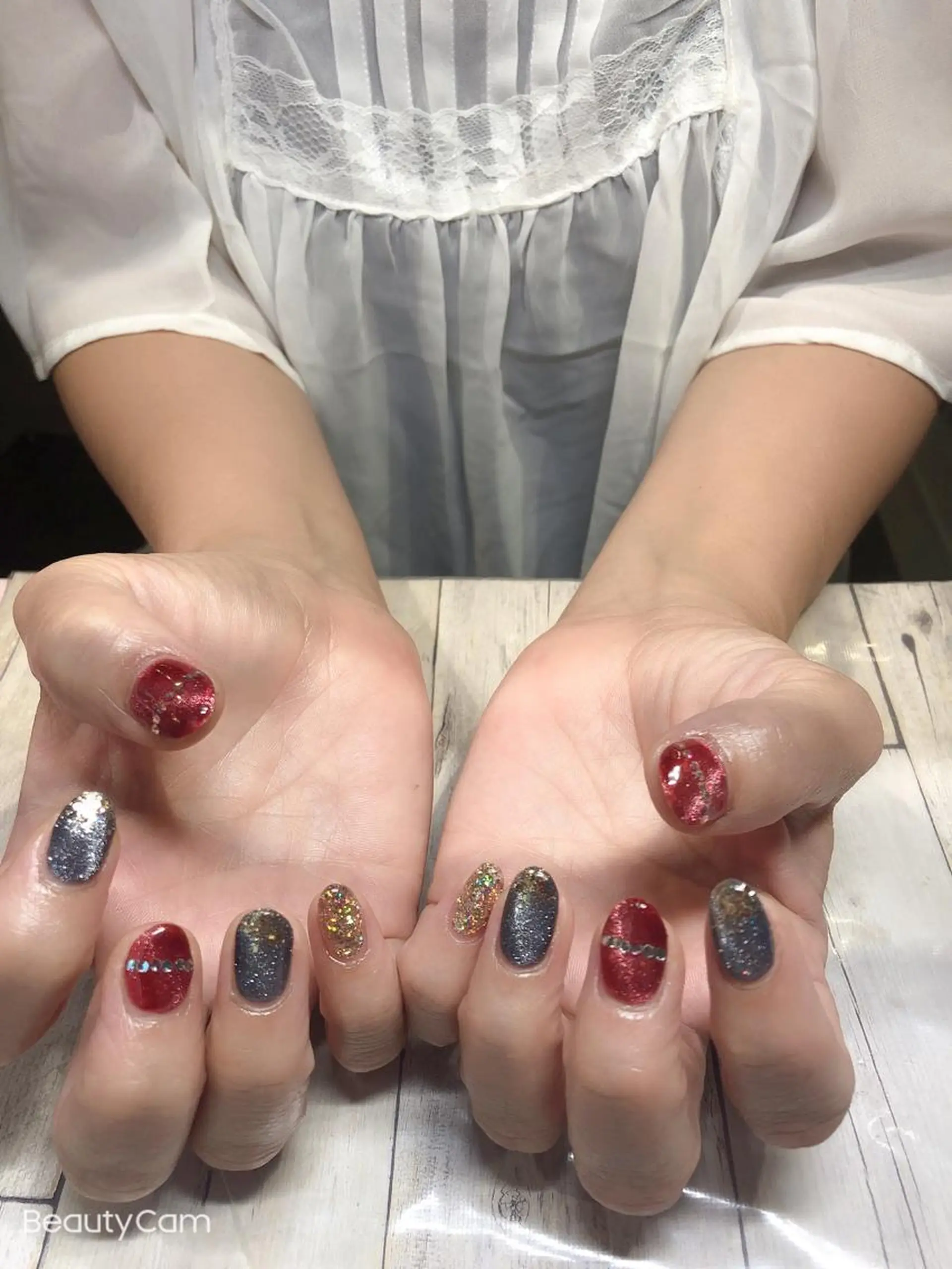 ネイル フラッシュネイル フラッシュマグ マグネットネイル ✨アン ミユ✨のネイルデザイン