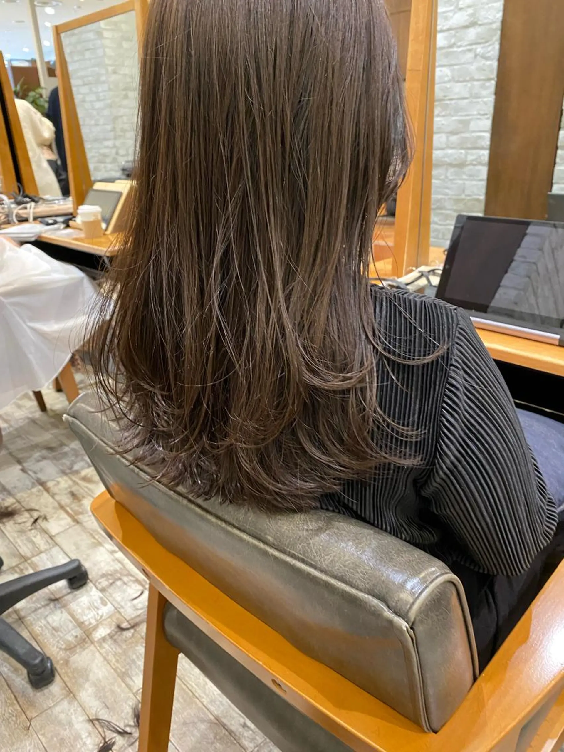 ロング レイヤーカット 栗原 瑞稀のヘアスタイル