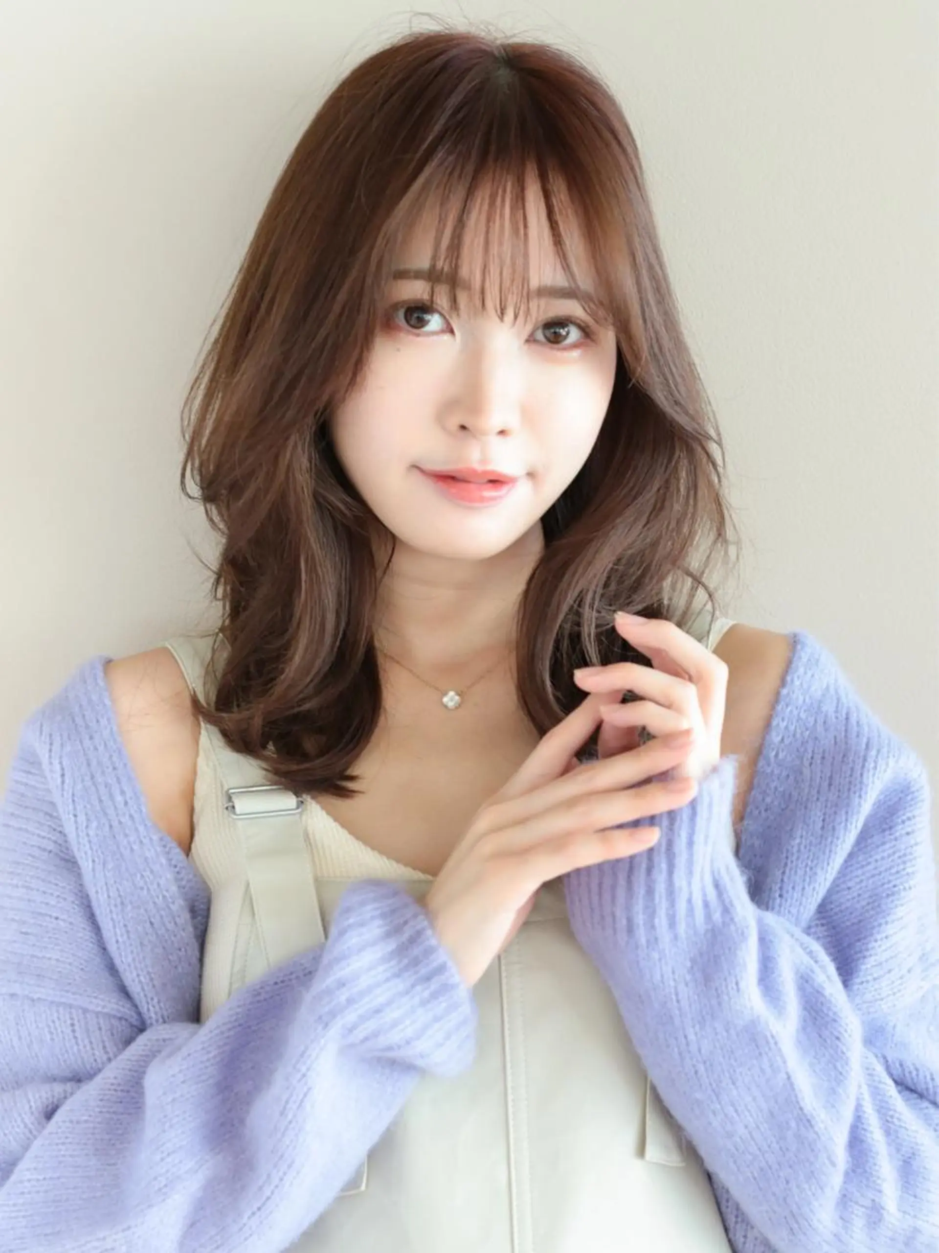 セミロング カラー パーマ ヘアアレンジ くびれヘア 韓国風ヘア 外ハネヘア AFLOAT TOKYOのヘアスタイル