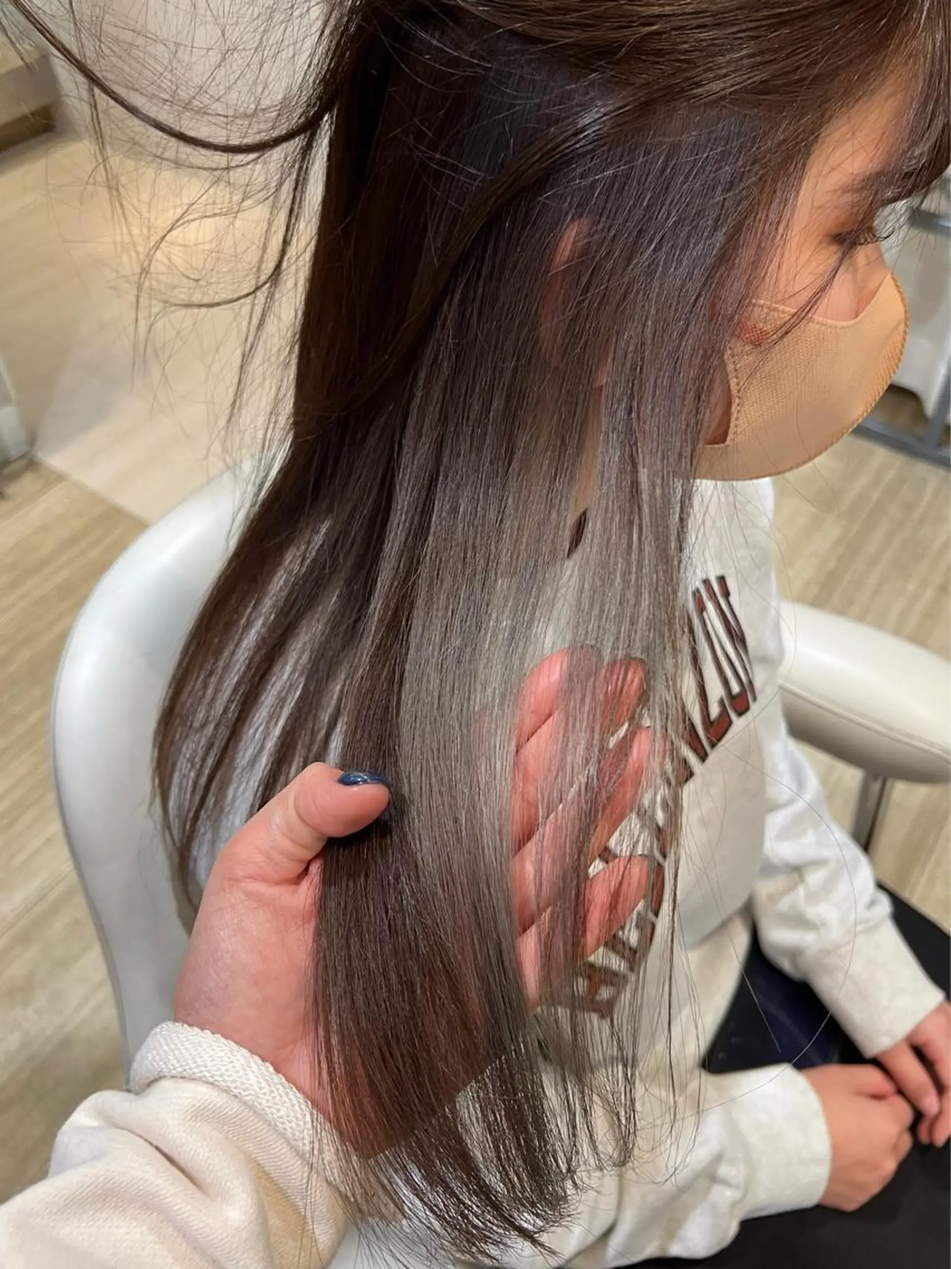 ロング カラー わかまつ　ももみ 🕊️/顔周りカットのヘアスタイル