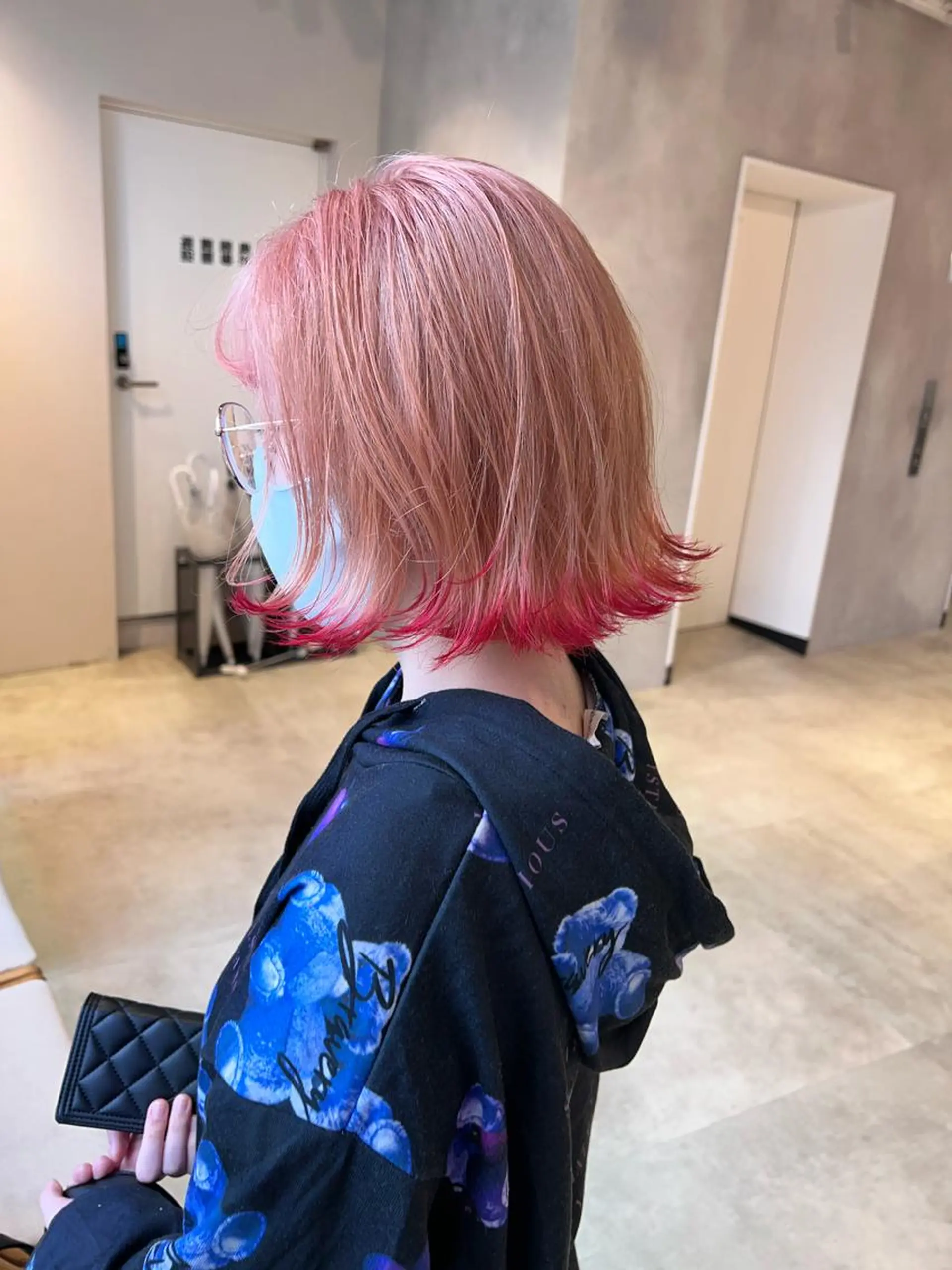 ショート カラー レイヤーカット 古川洋之のヘアスタイル