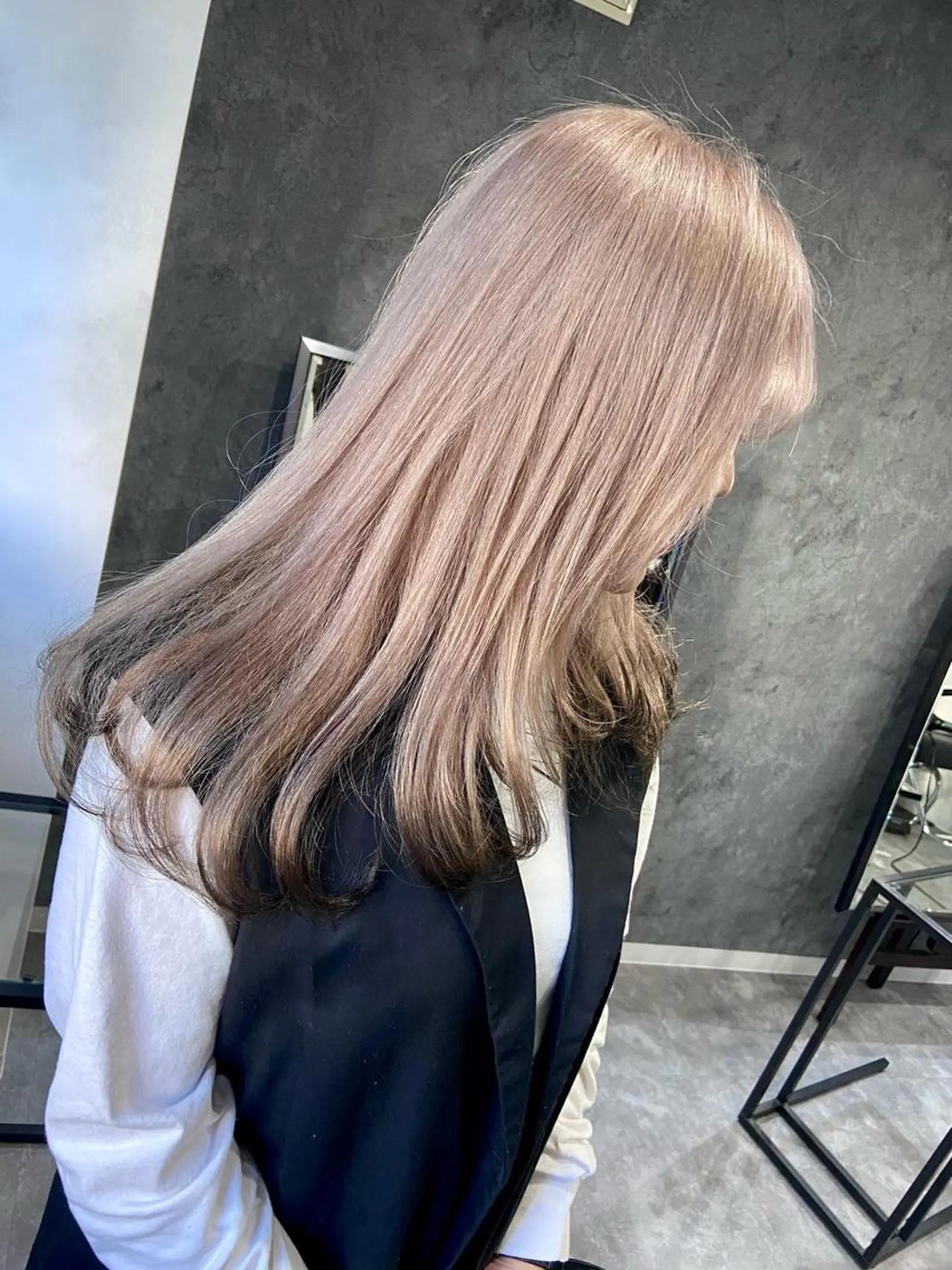 ロング カラー ヘアカラー トリートメント タニ ユウのヘアスタイル