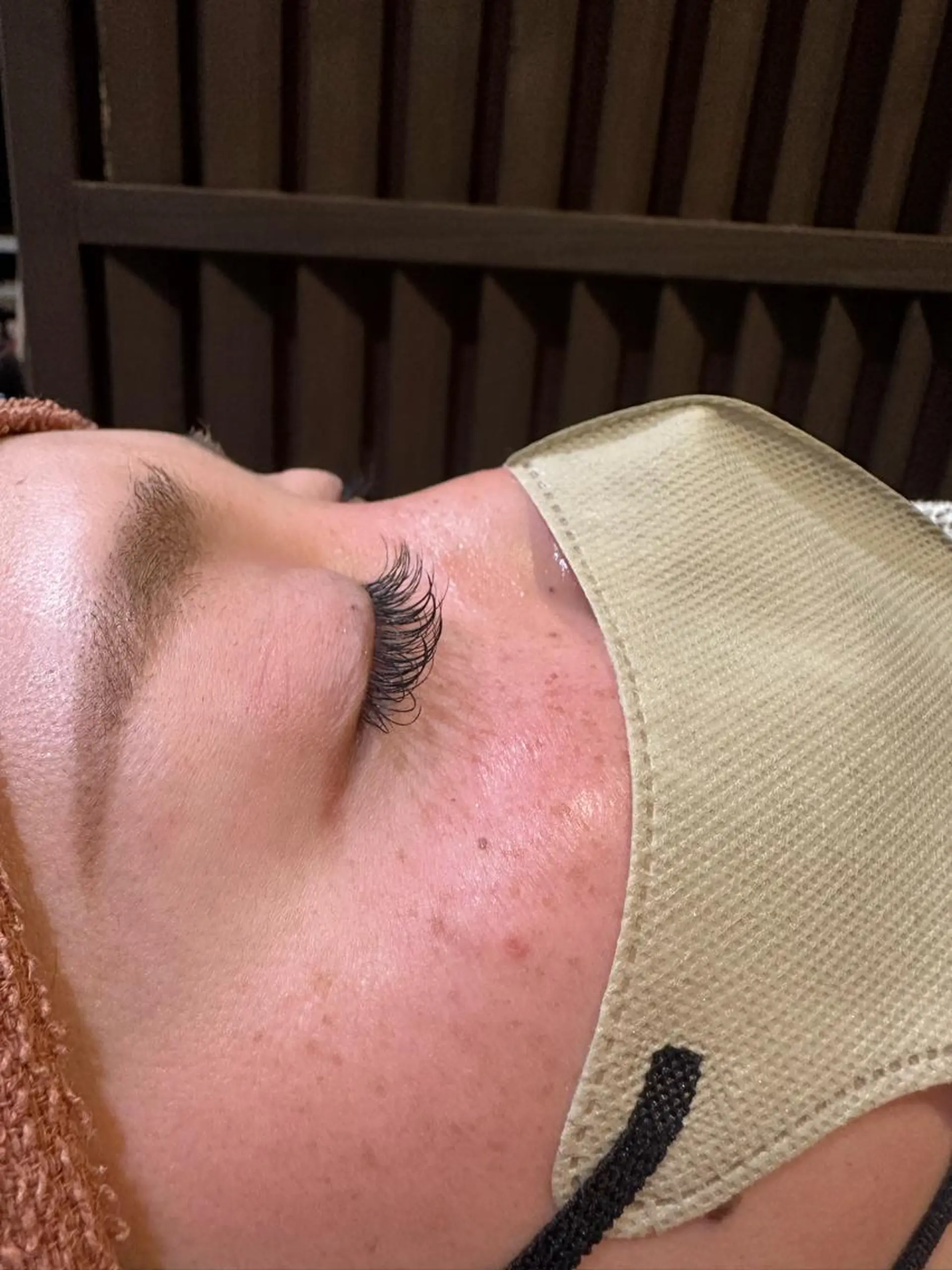 マツエク・マツパ Modek's 西宮 akariのヘアスタイル