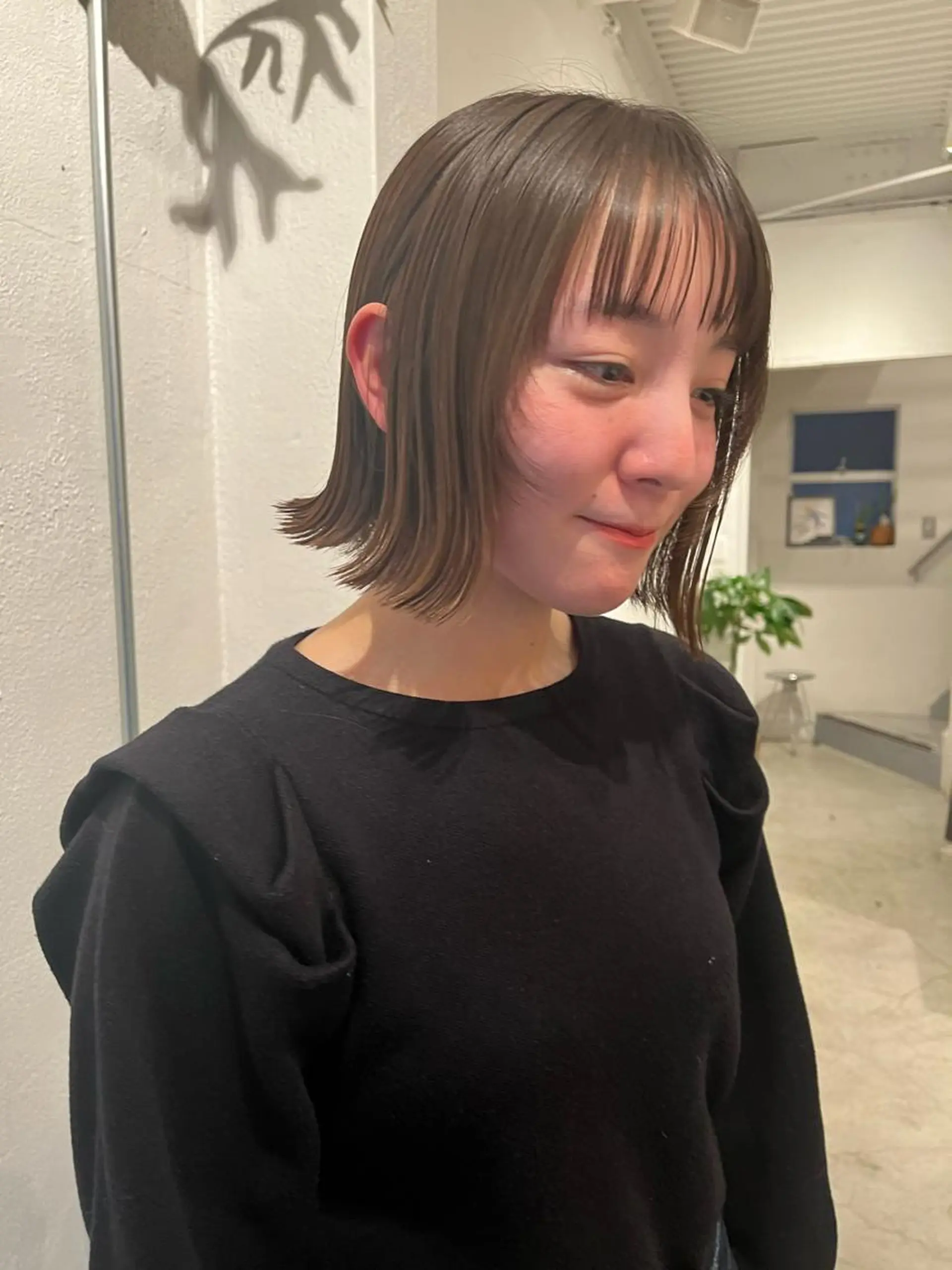 ショート 外ハネヘア 美容室 SOLASのヘアスタイル