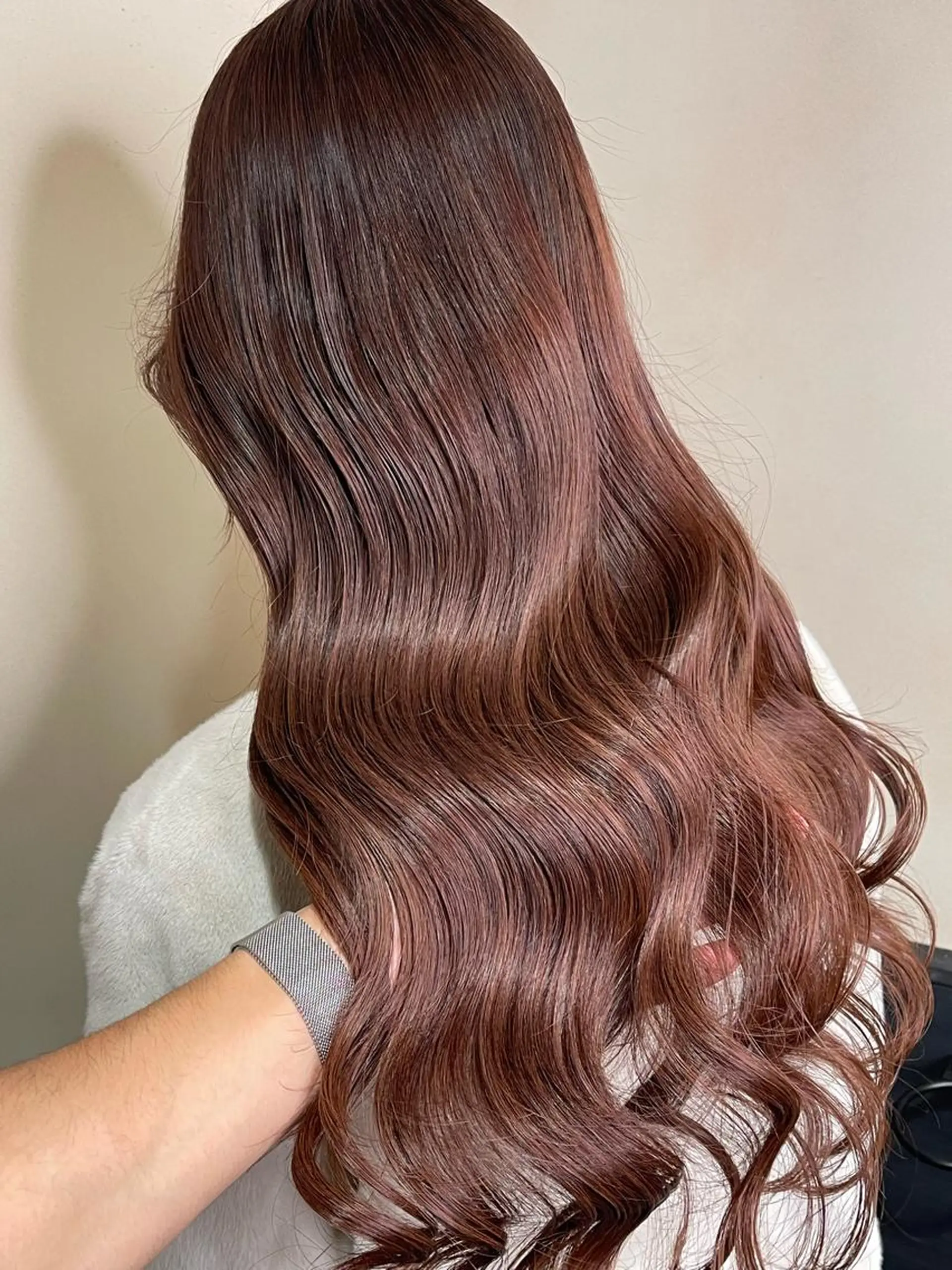 ロング カラー ブラウンカラー ピンクカラー ピンクパープル パープルカラー パープルブラウン 泉 堅也のヘアスタイル