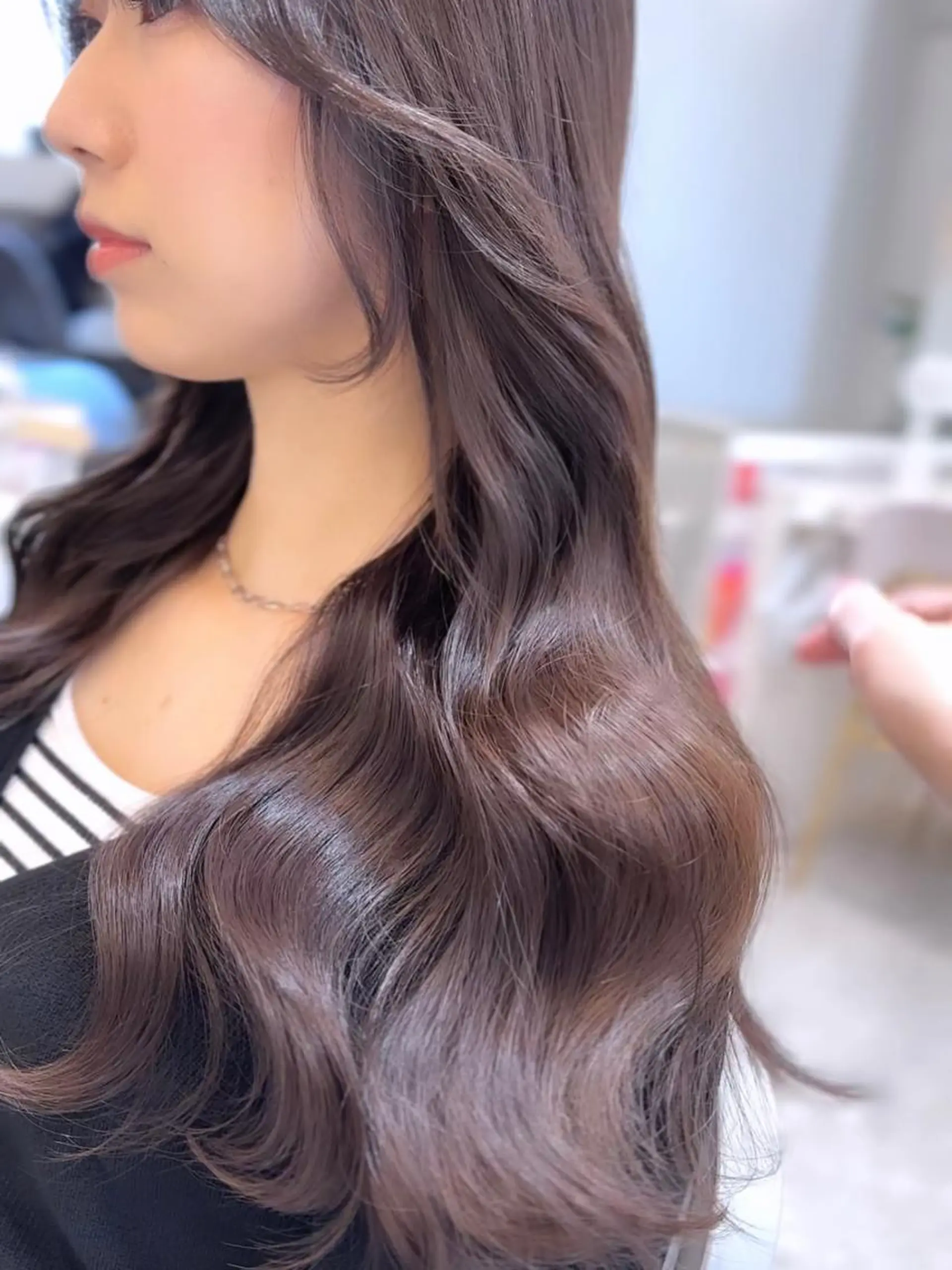 ミディアム カラー カット ヘアカラー トリートメント ヘッドスパ 髪質改善/韓国ヘア レイヤー/新宿/ロミのヘアスタイル