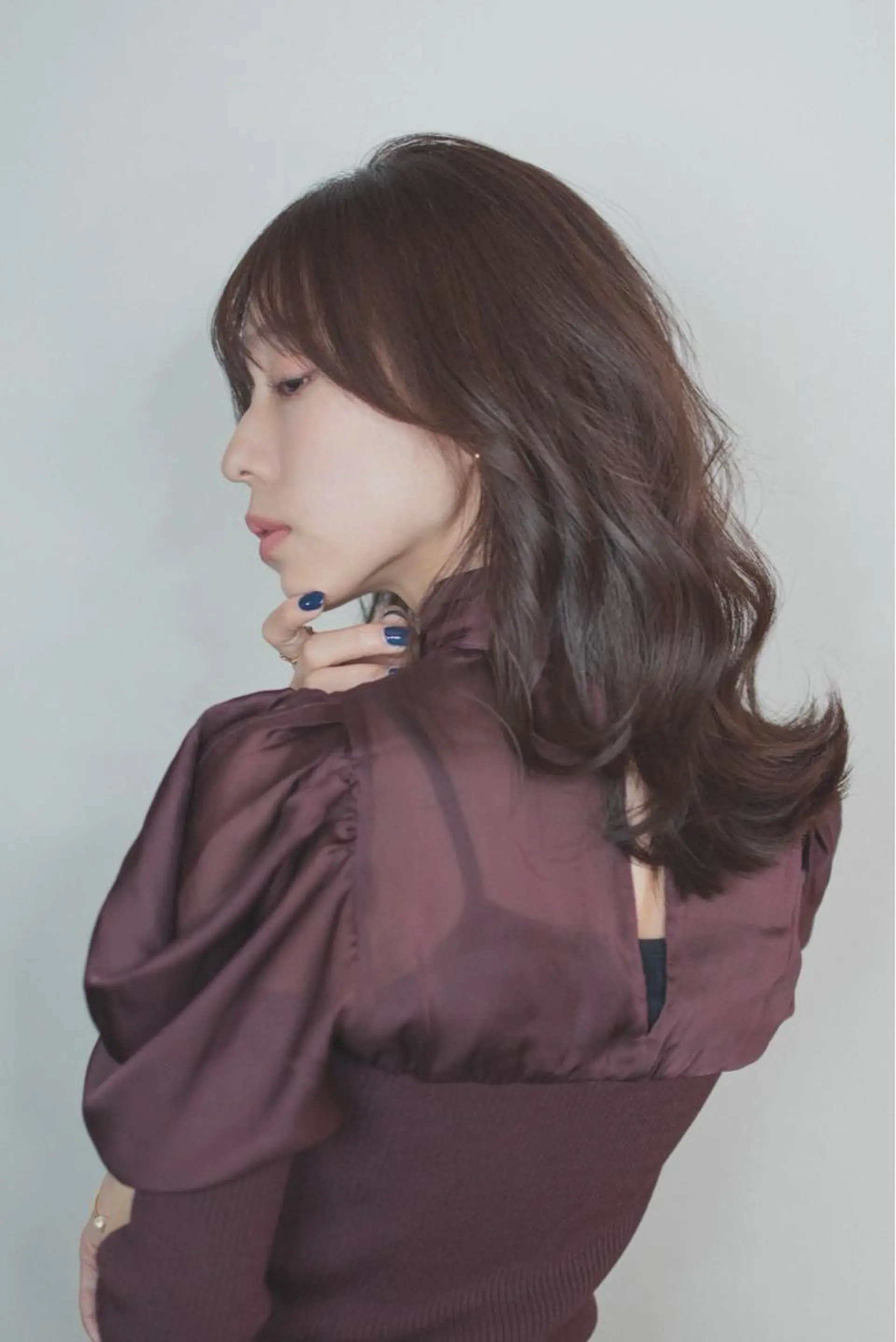 ミディアム カラー 前髪/顔周り /レイヤー/秋山 元のヘアスタイル