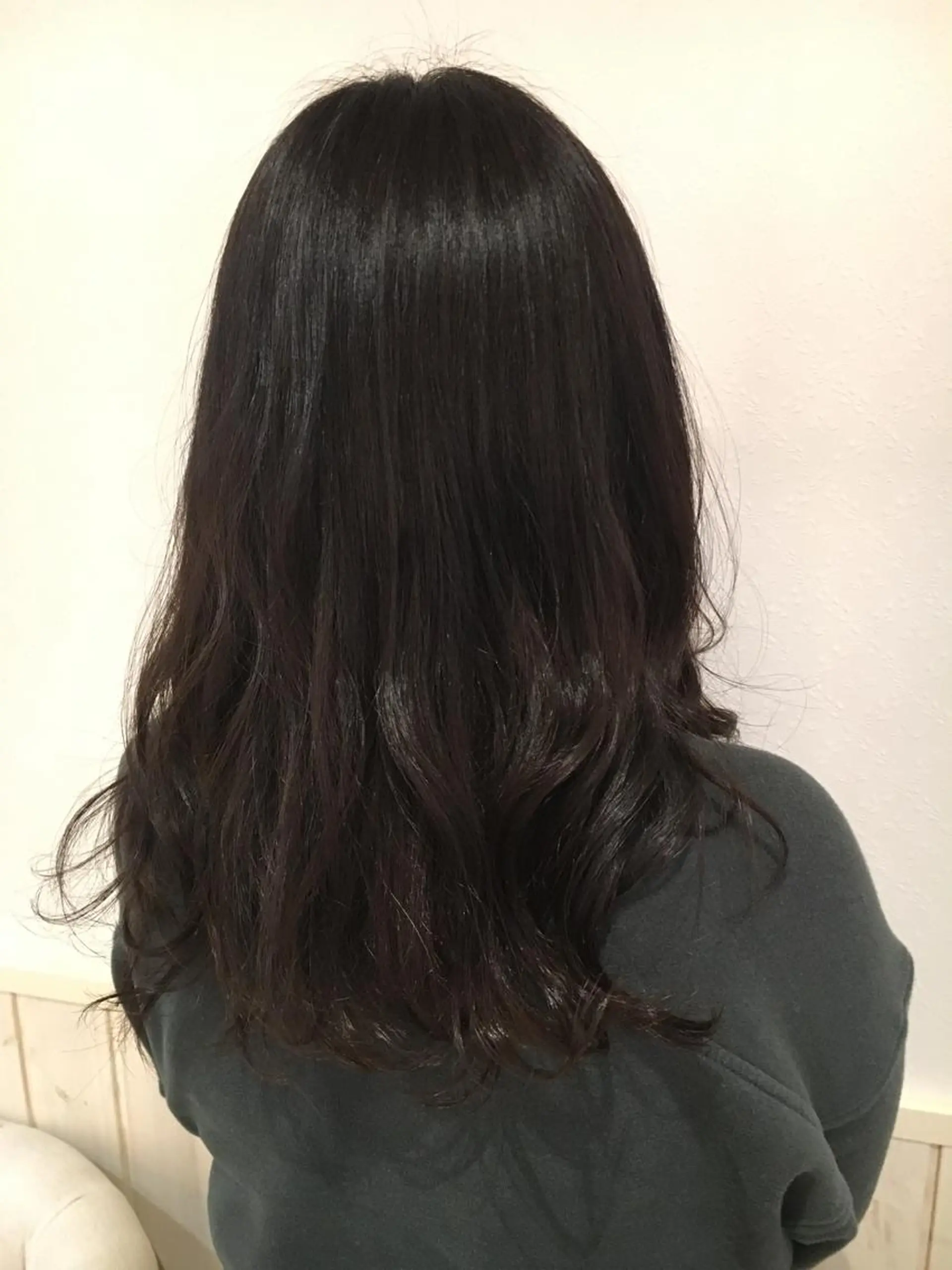 ロング カラー 宮内 真乃のヘアスタイル