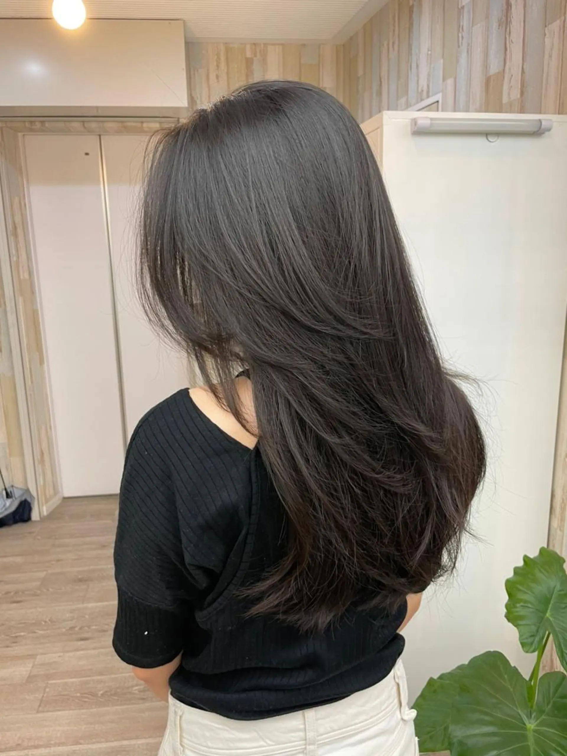 ロング カラー アディクシーカラー アッシュ ミストバング ブリーチ ブロンド カット ヘアカラー トリートメント N° anfeel 渋谷🪞🫧のヘアスタイル