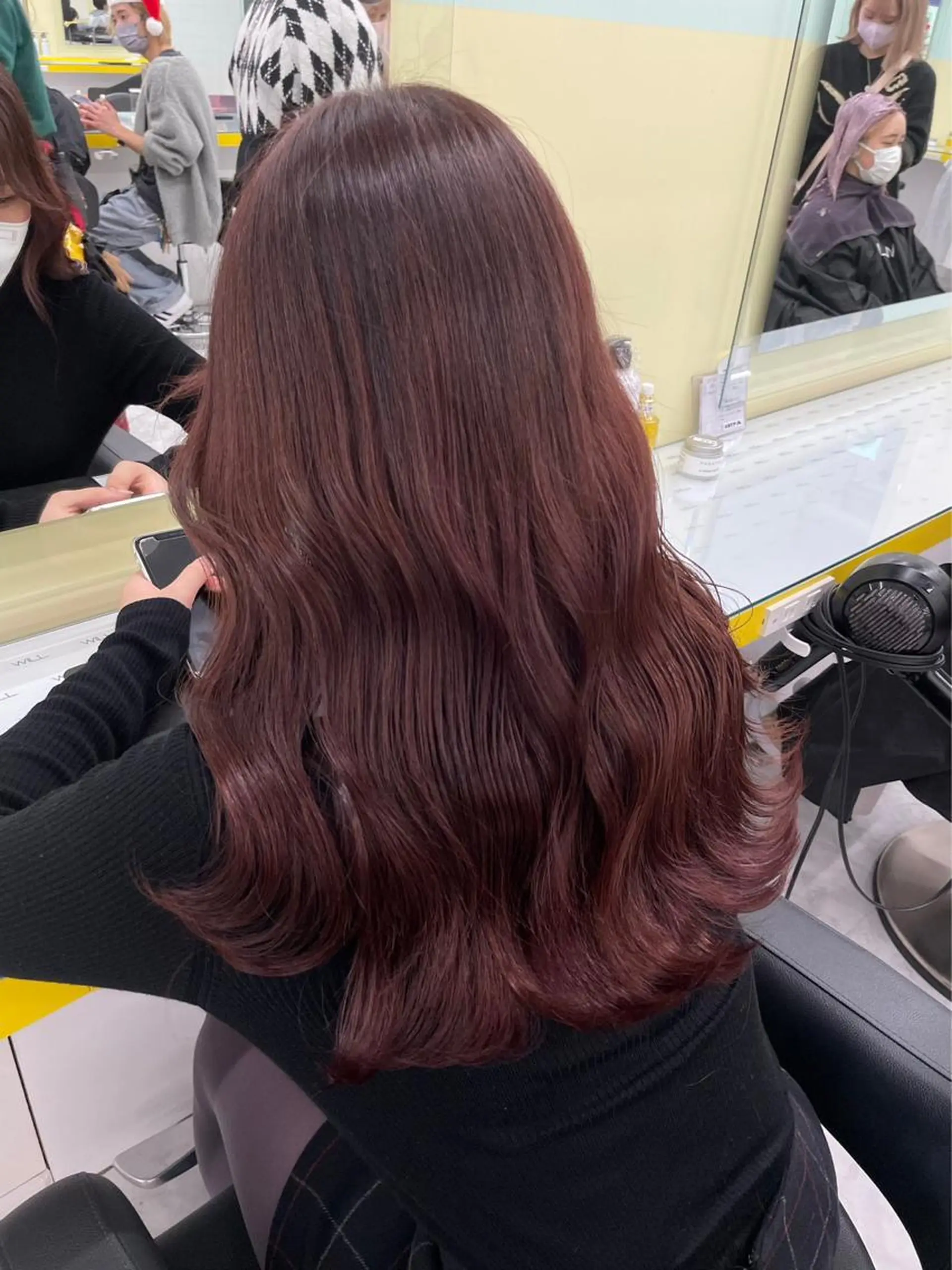 ロング 🍀yuria/ハイ トーン/ペールカラーのヘアスタイル