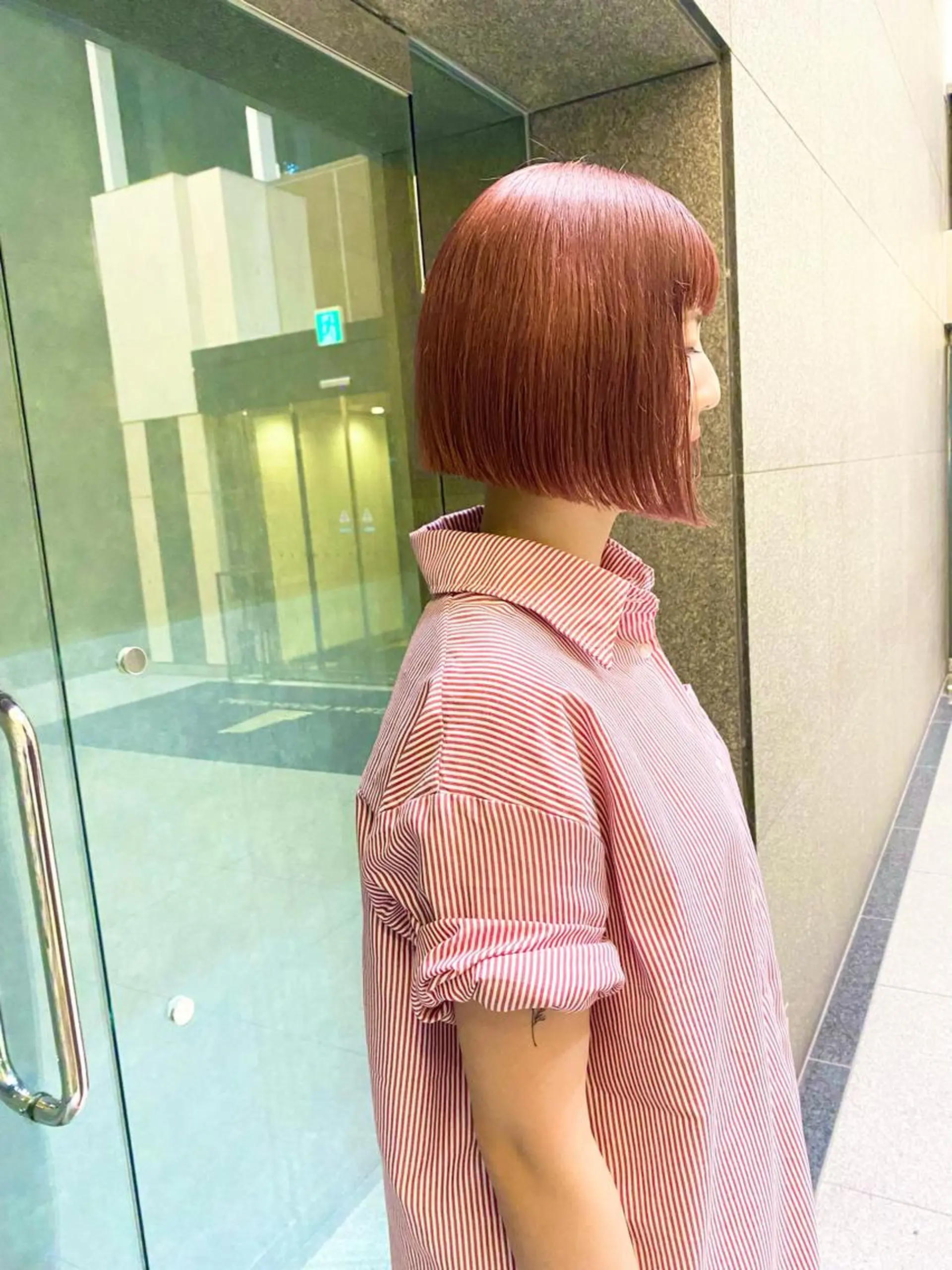 ショート デザインカラー/ボブ ブリーチカラー/ユリのヘアスタイル