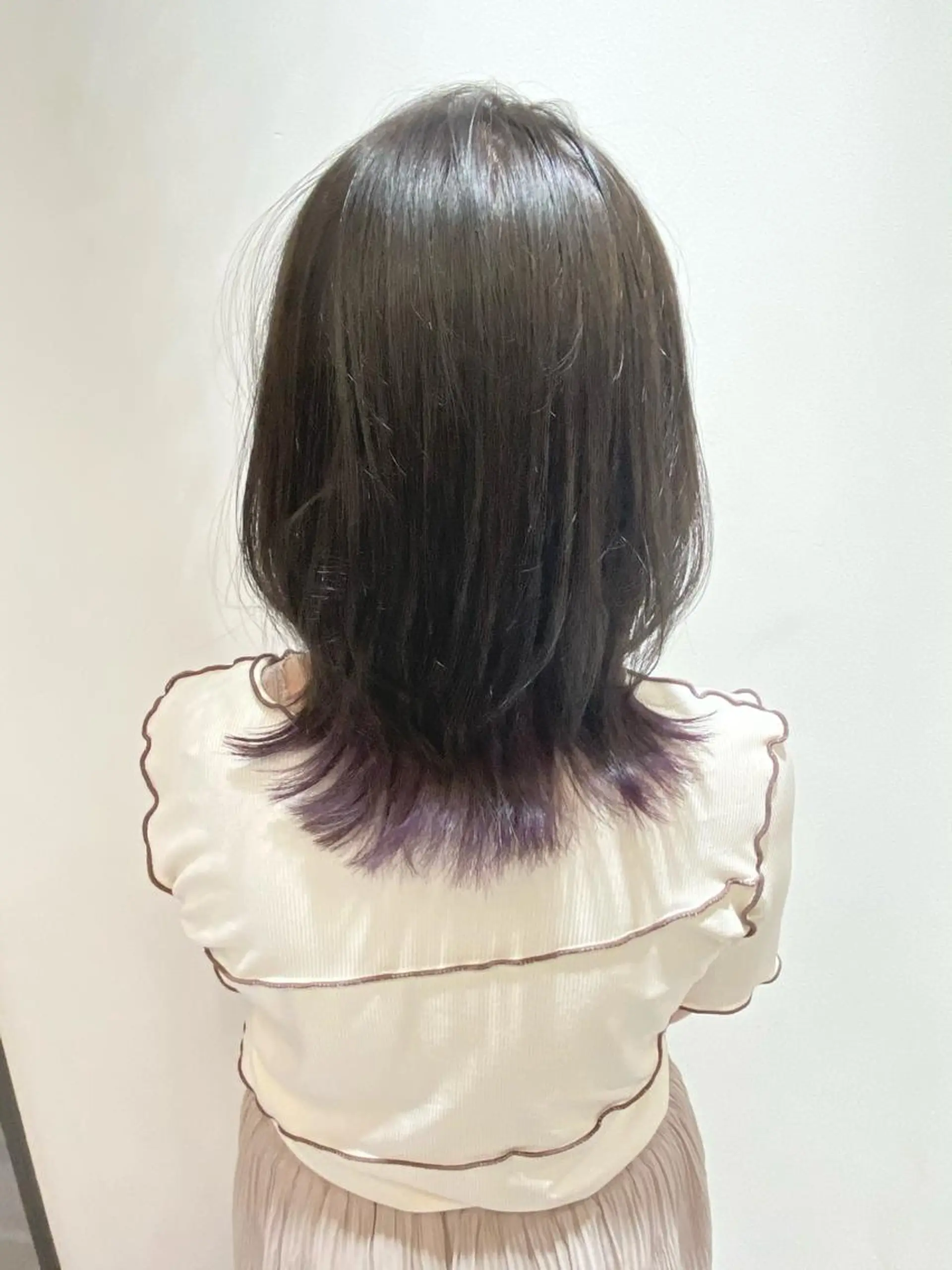 ミディアム カラー 🐺ウルフ/レイヤー 似合わせ‎🤍沙羅のヘアスタイル