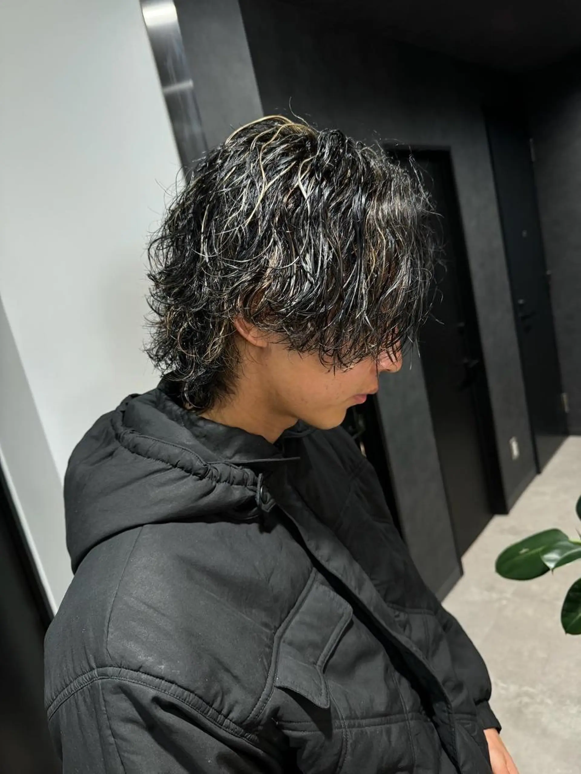 メンズ カラー メンズパーマ と言えばkaedeのヘアスタイル