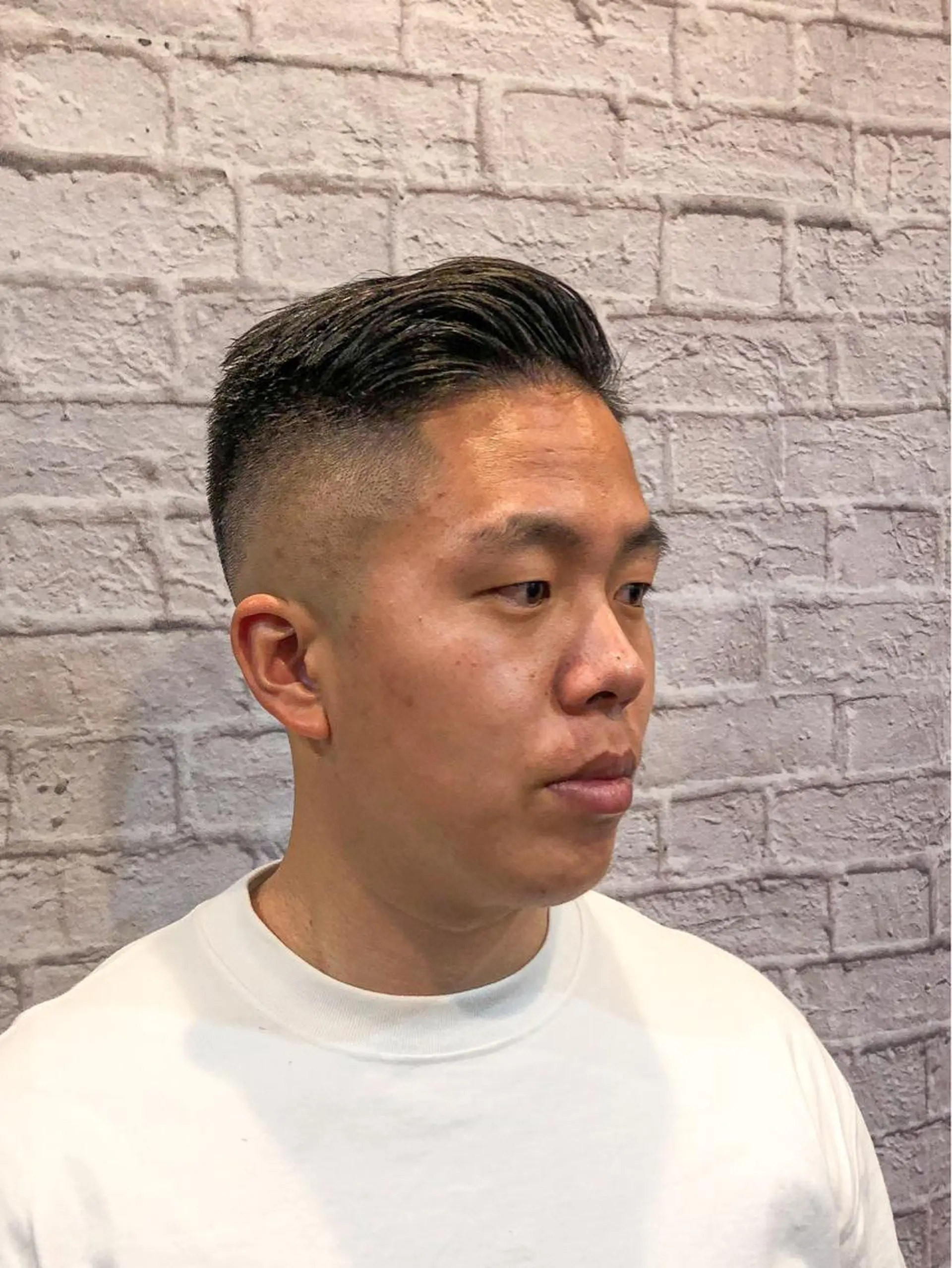 ショート メンズ フェードカット スキンフェード メンズカット 佐藤優菜のヘアスタイル