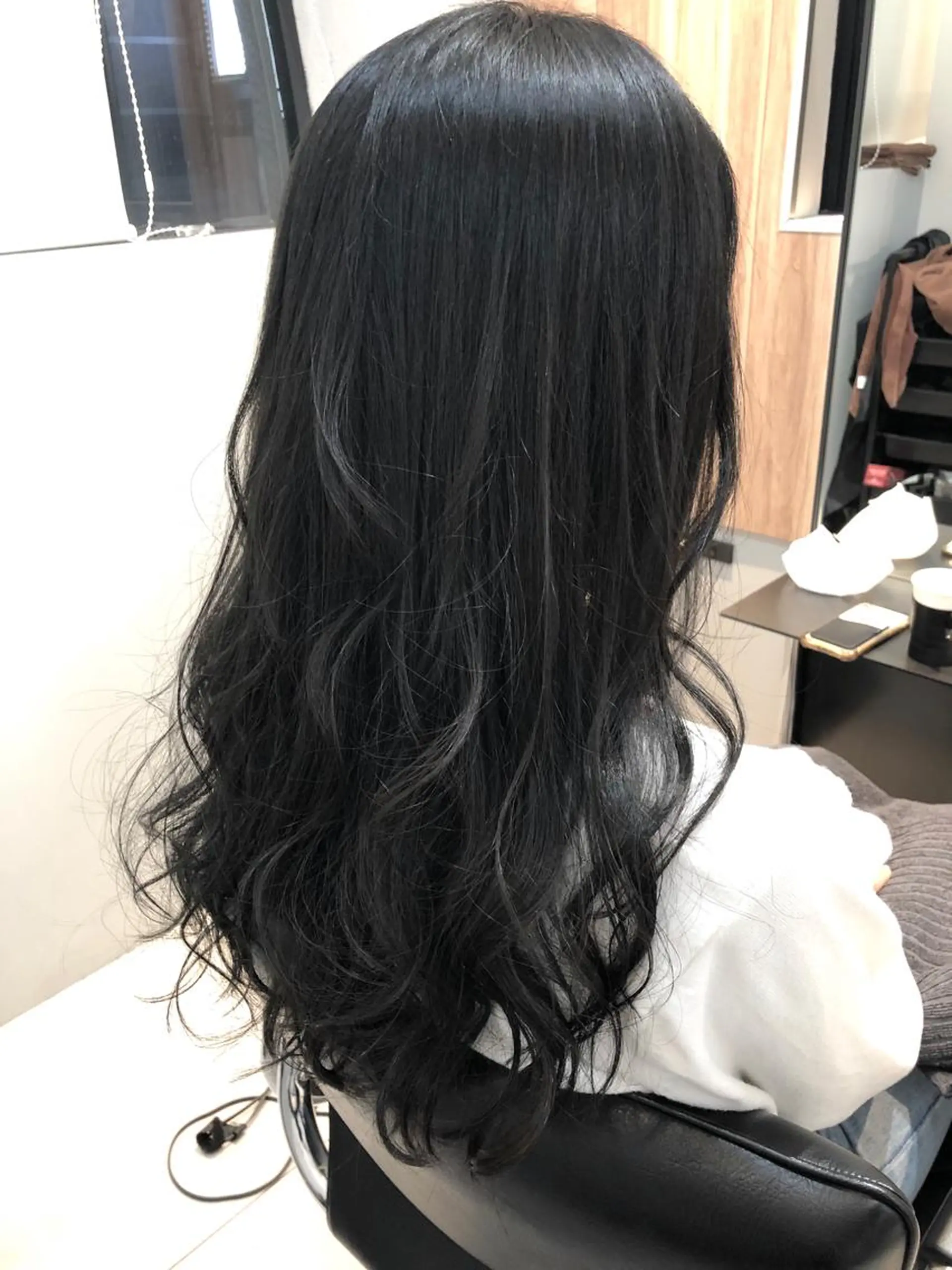 ロング カラー OFF YUYAのヘアスタイル