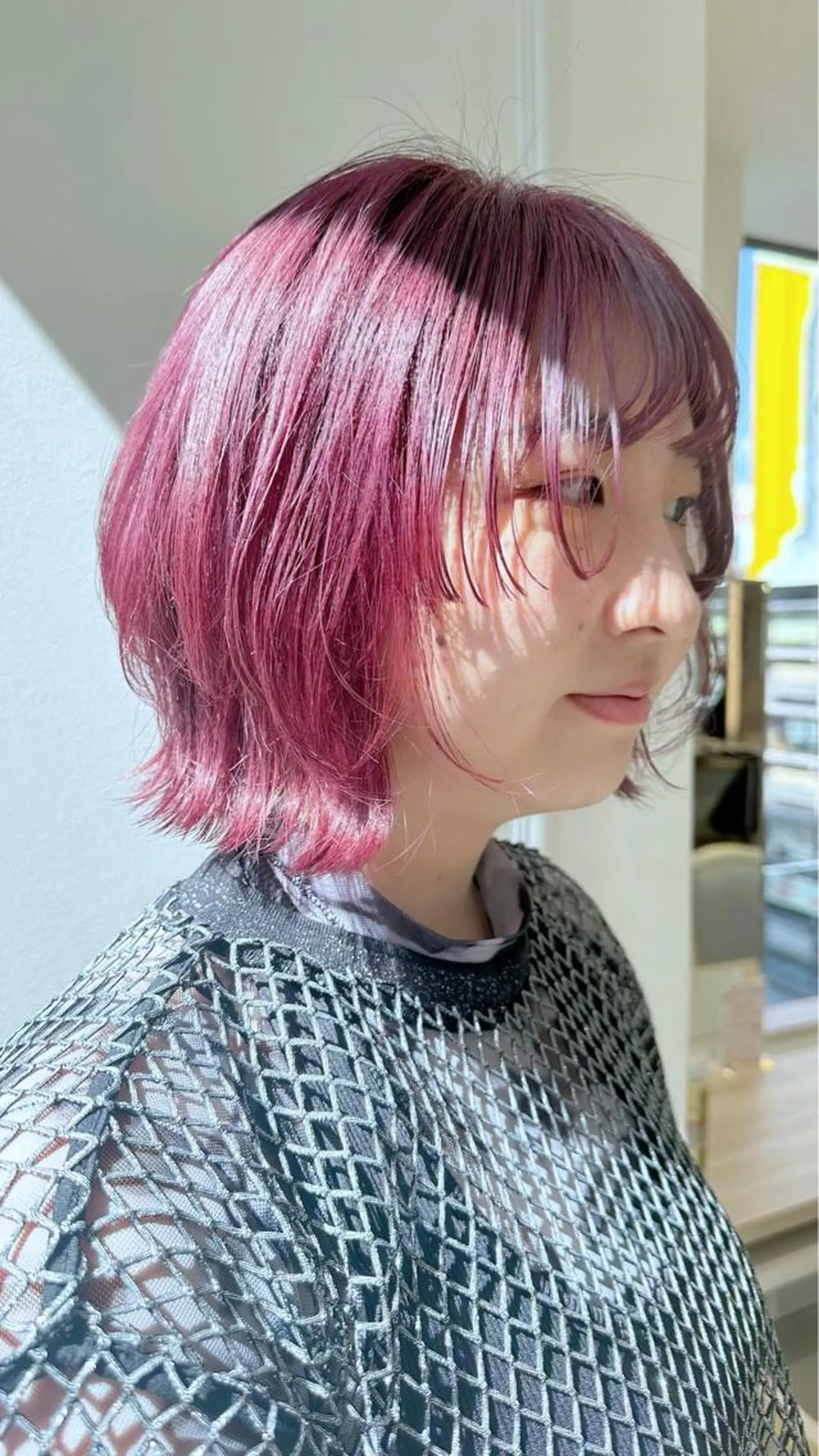 ショート カラー ヘアカラー トリートメント 小顔レイヤー/ ベージュ🤍Rieのヘアスタイル