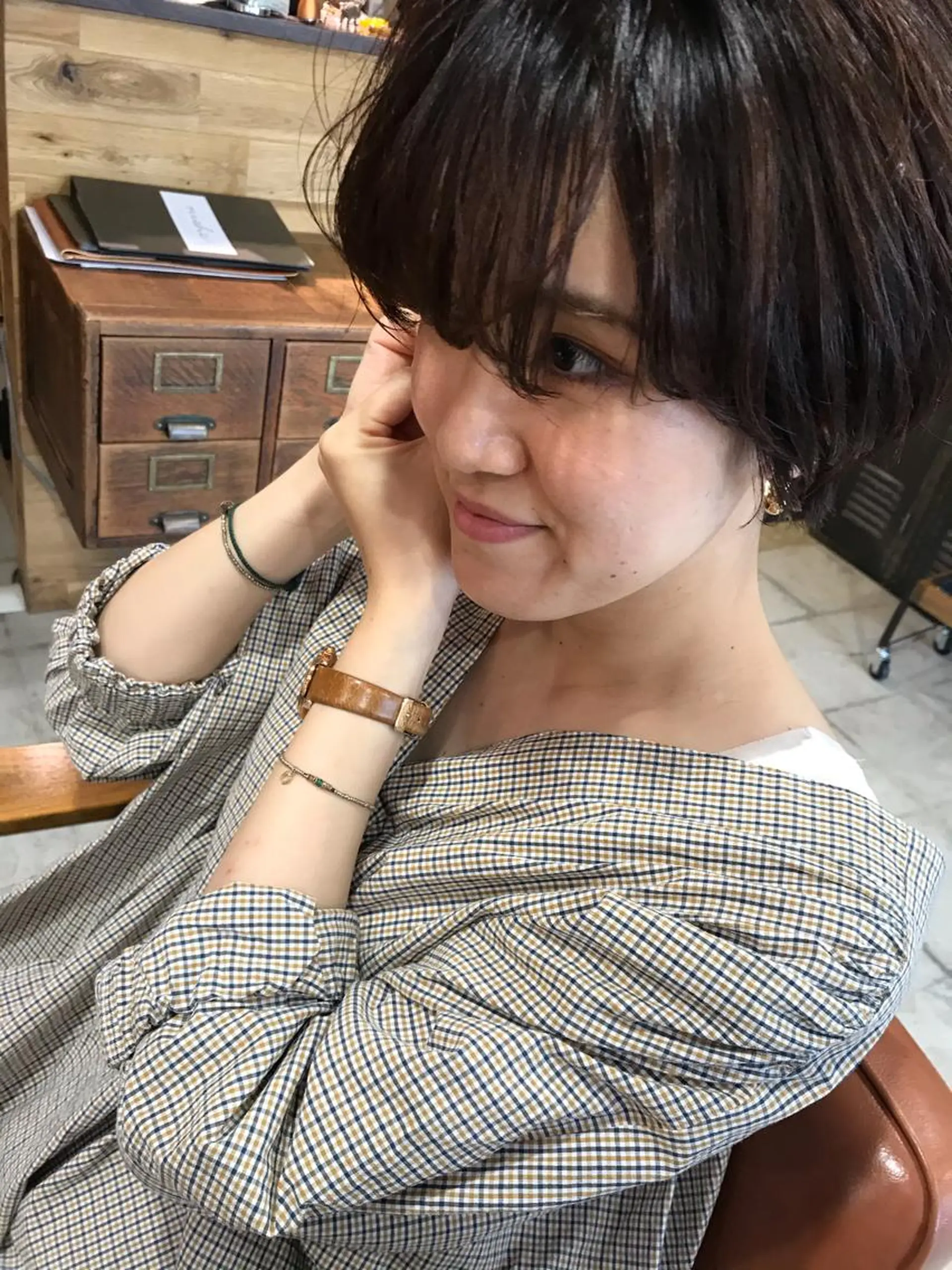 ショート カット ヘアカラー トリートメント さの あやねのヘアスタイル