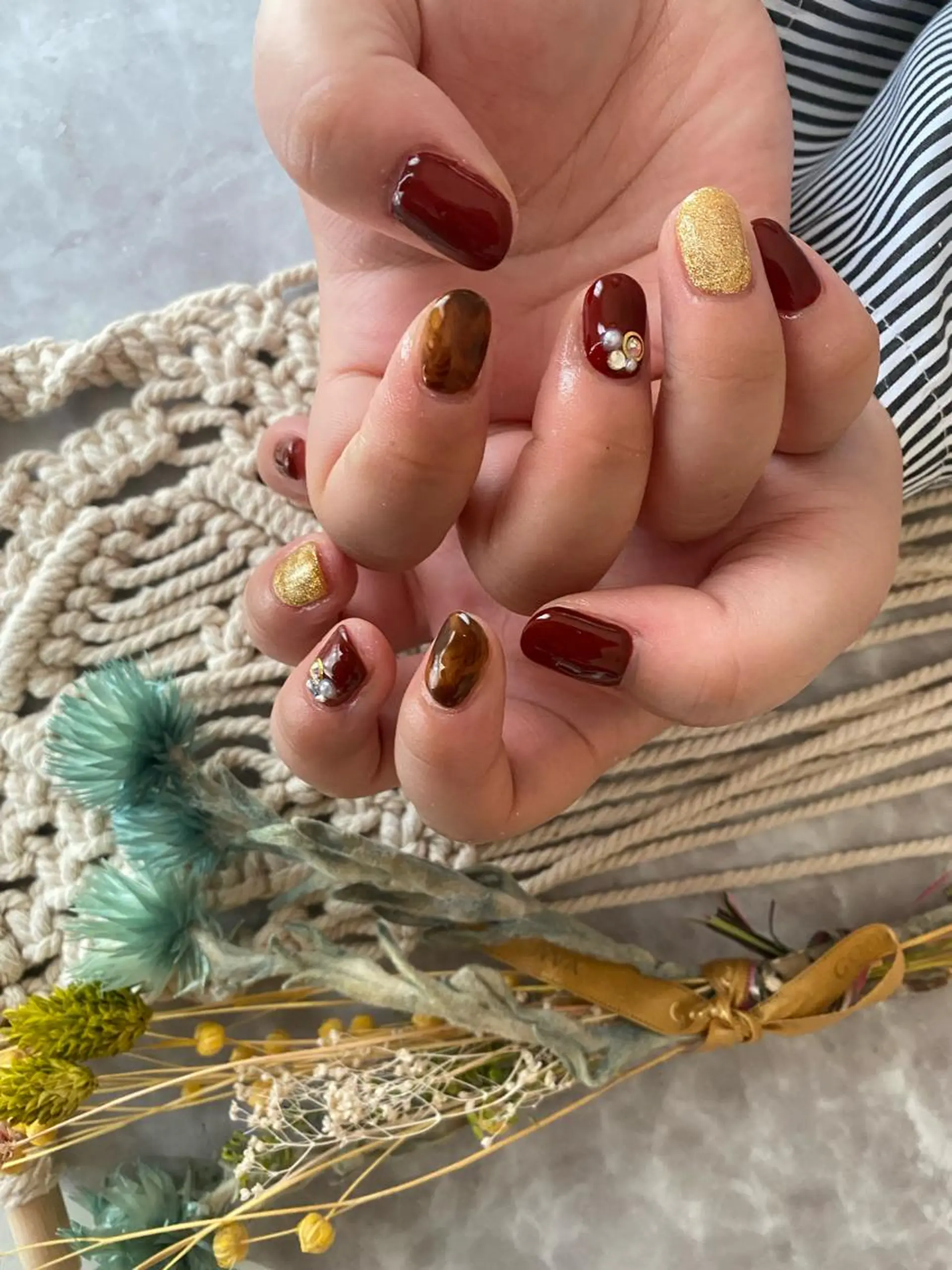 ネイル ハンドネイル ハンドケア ëmma nail_ by chulaのネイルデザイン