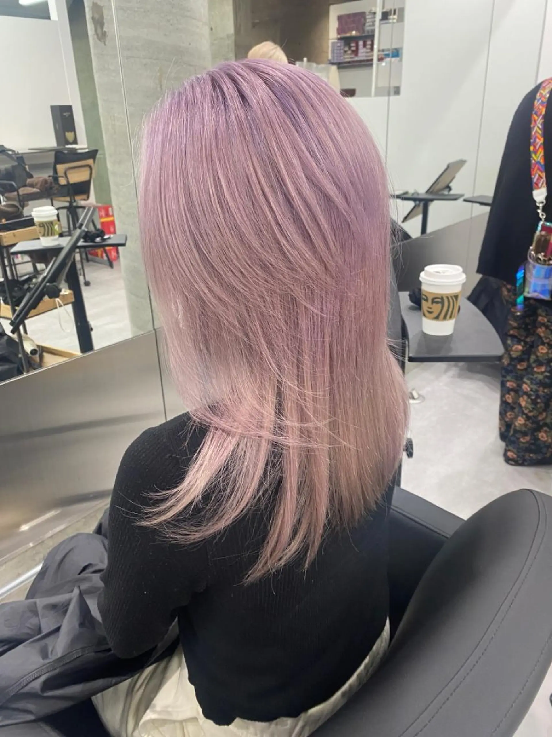セミロング カラー バレイヤージュ ブリーチ ケアブリーチ ダブルカラー ハイライトカラー welring hair salonのヘアスタイル