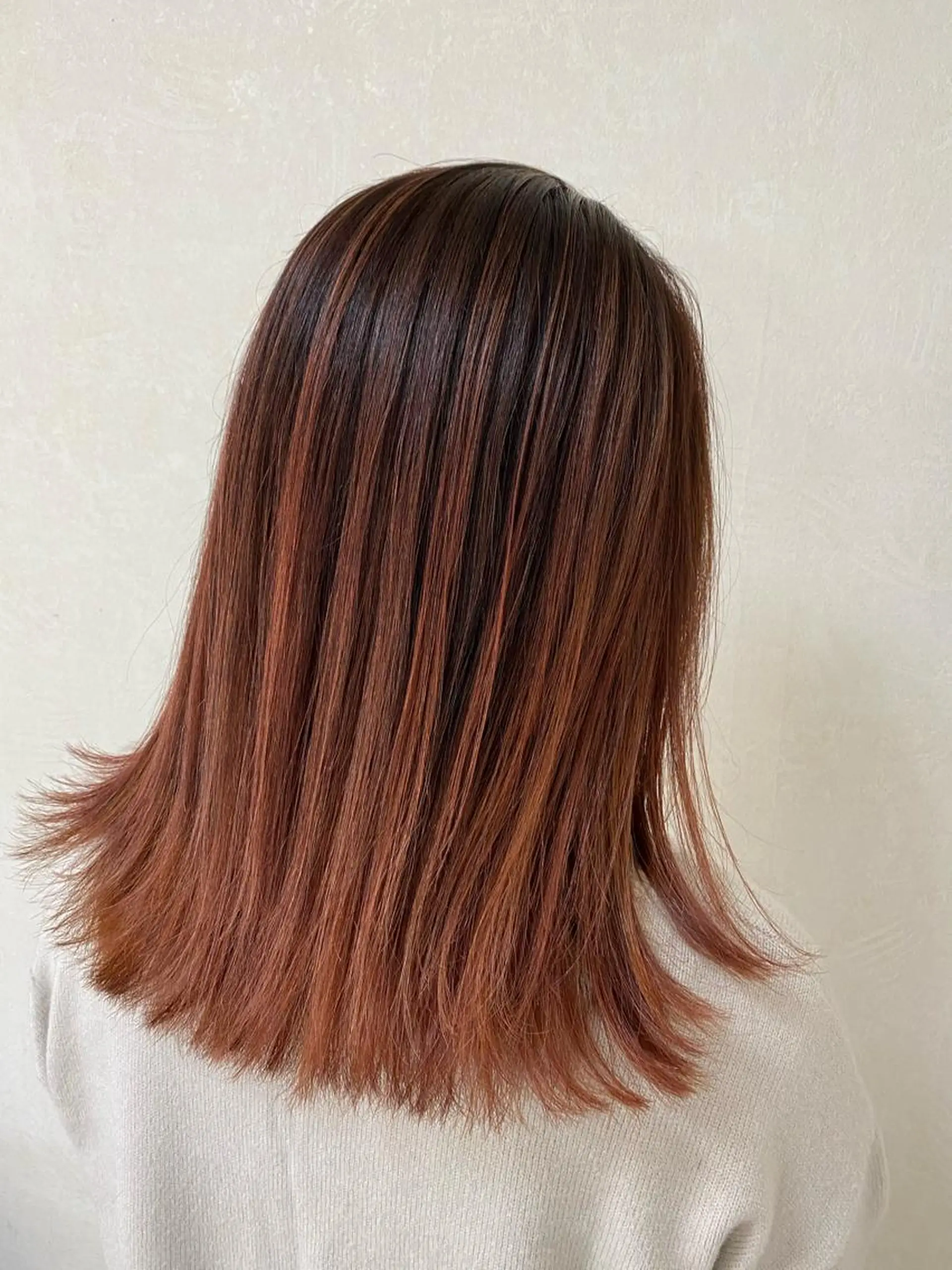 ミディアム カラー ヘアアレンジ バレイヤージュ レイヤーカット 竹嶋 興樹のヘアスタイル