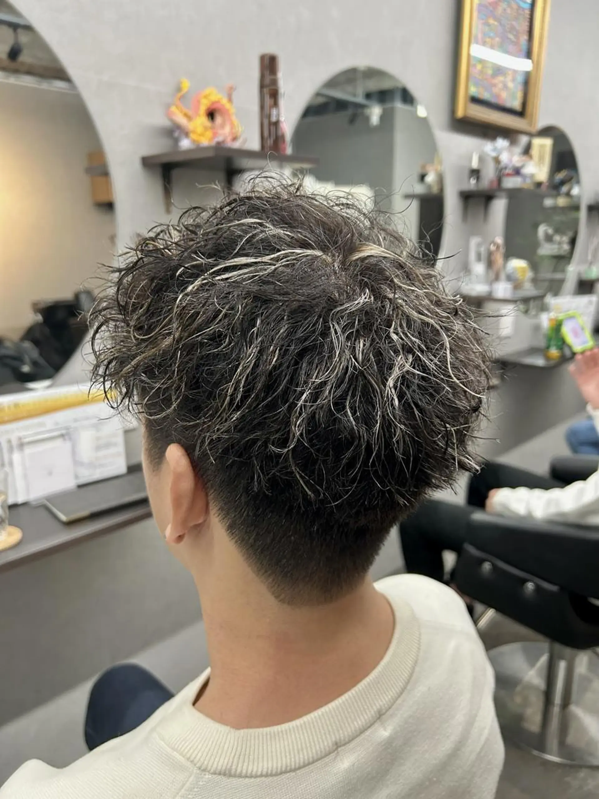 ショート カラー パーマ メンズ カット ヘアカラー パーマ ♦️お任せ美容師♦️ ★ヤマフジ★のヘアスタイル