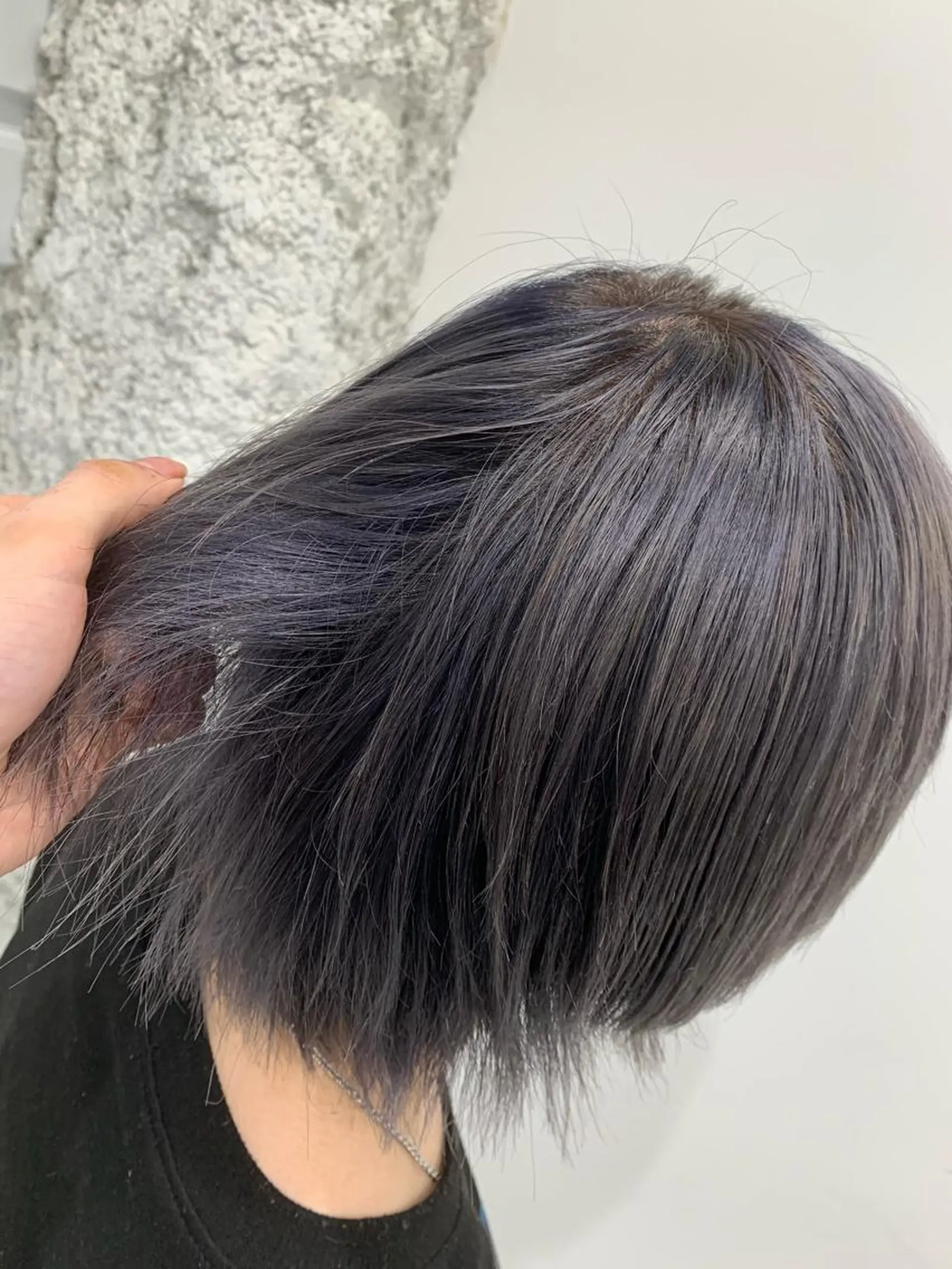 ショート カラー TAKUMI .のヘアスタイル