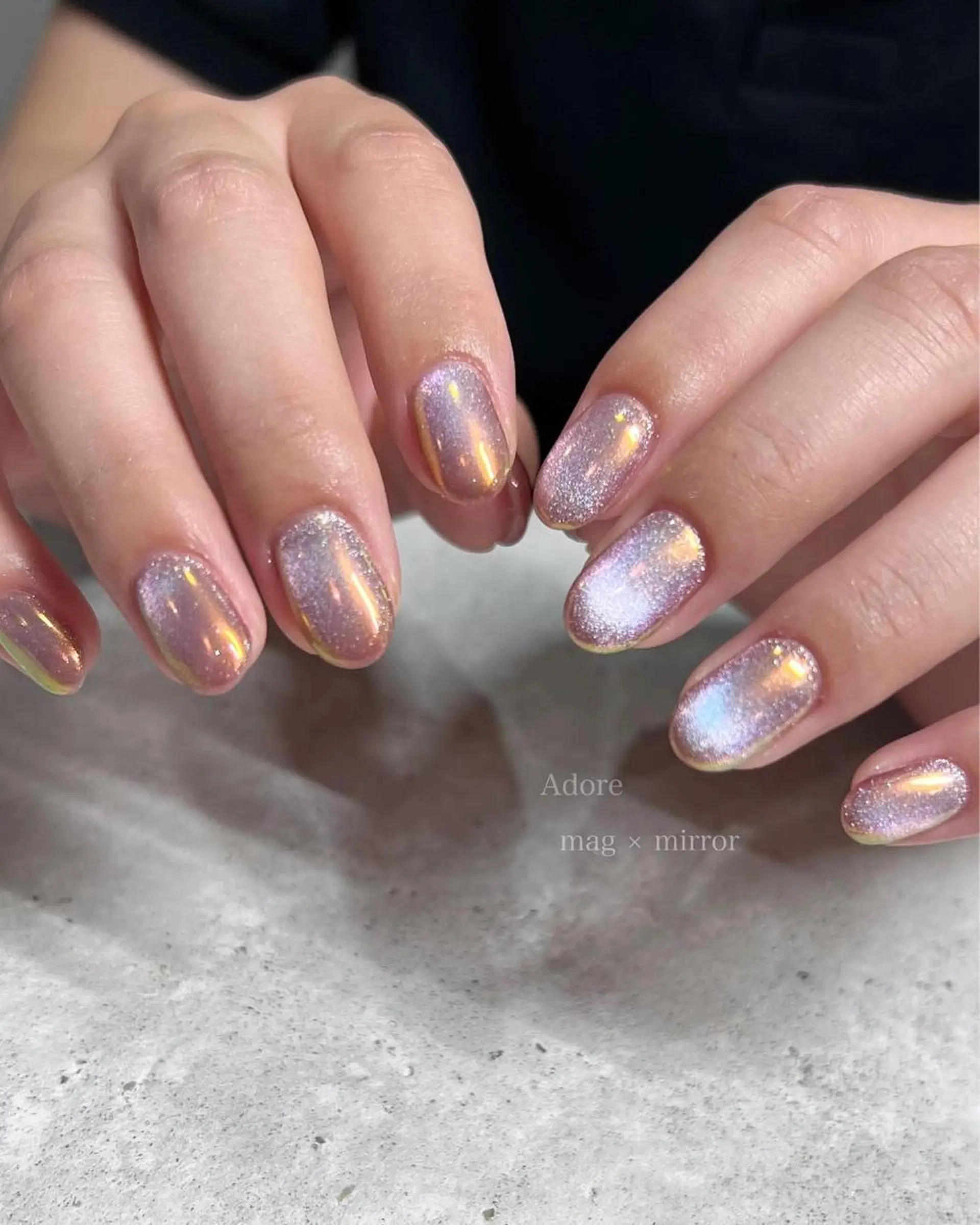 ネイル オーロラネイル マグネットネイル ミラーネイル ニュアンスネイル ハンドネイル Nail Adore.のネイルデザイン