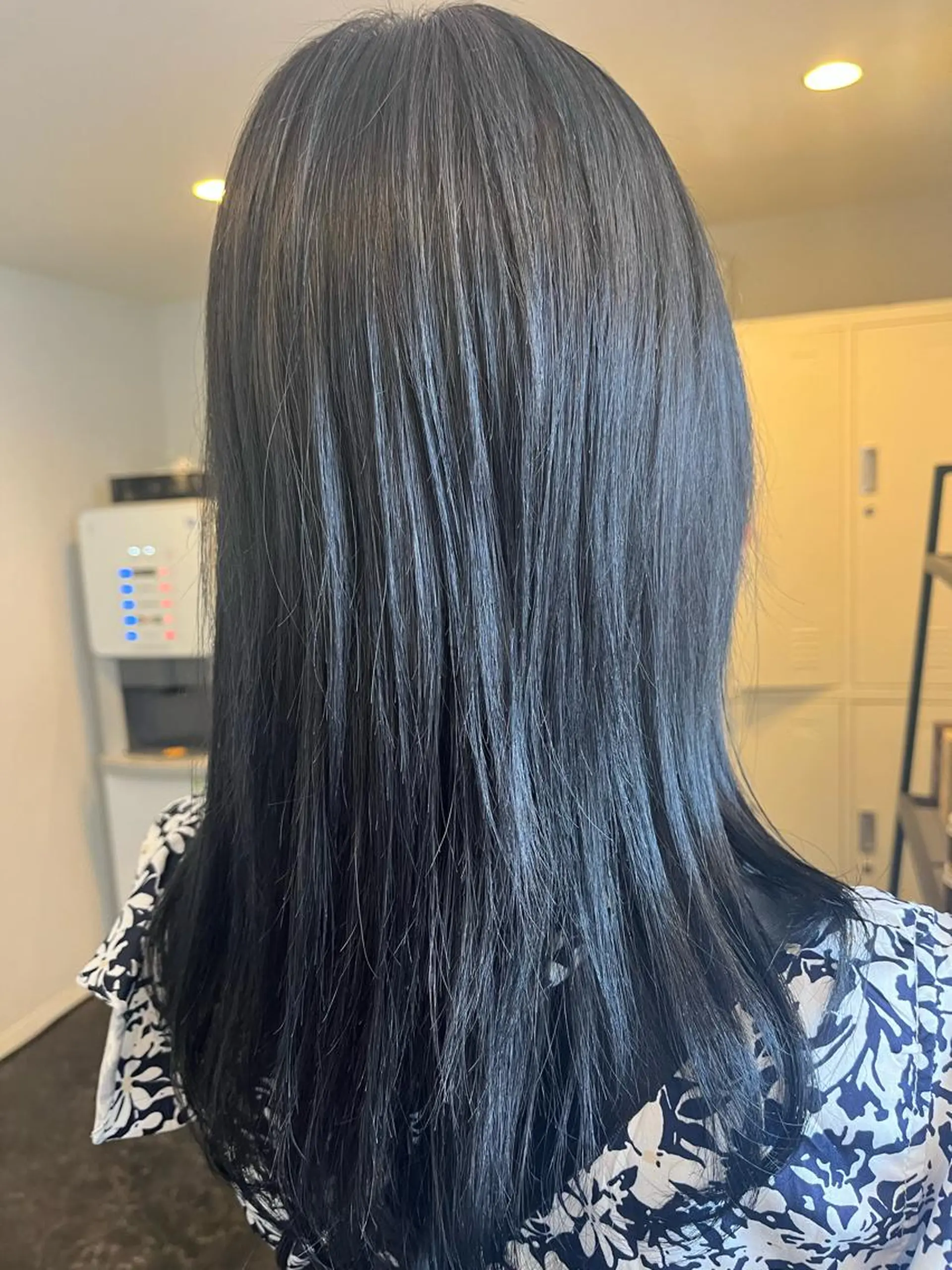 カラー Itsuki .のヘアスタイル