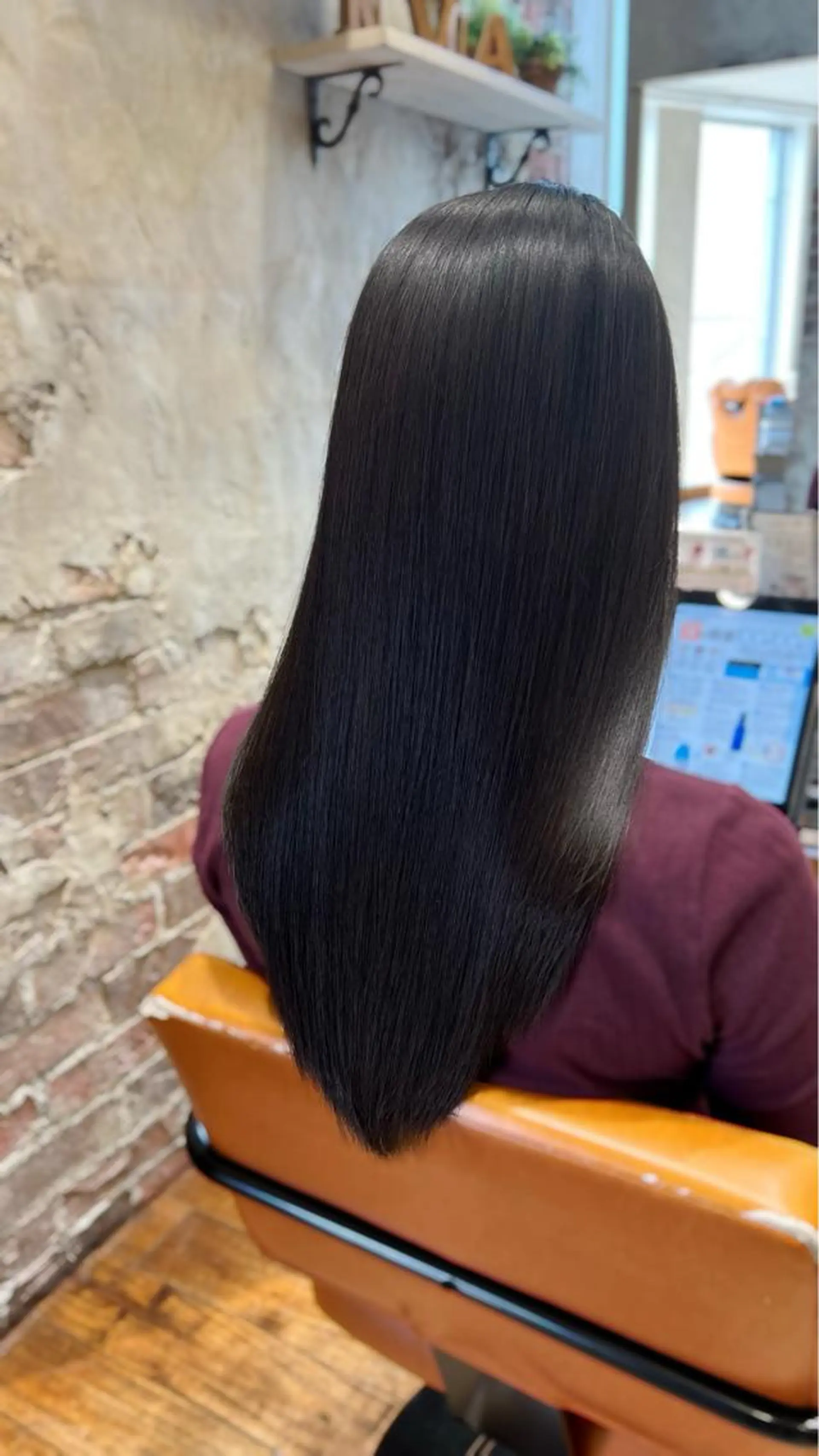 セミロング カラー パーマ 黒髪 ブリーチ ブリーチなしカラー 伸ばしかけ 髪質改善 美髪ヘッドスパ🫧 西山紗奈江💆‍♀️のヘアスタイル