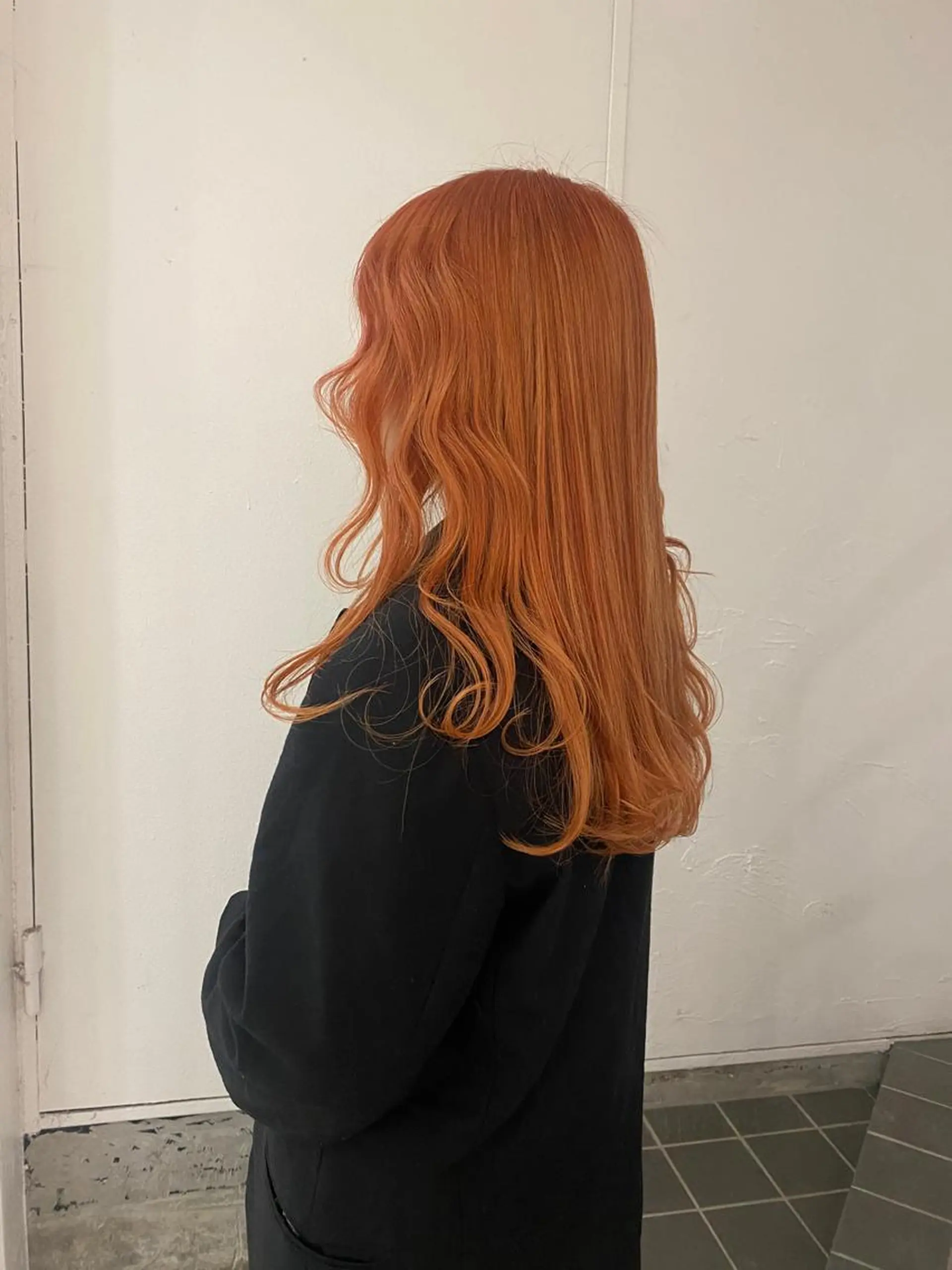 ロング ボブ ハイライト 髪質改善 韓国風ヘア レイヤーカット スパイラルパーマ/デ ザインカット/アミのヘアスタイル