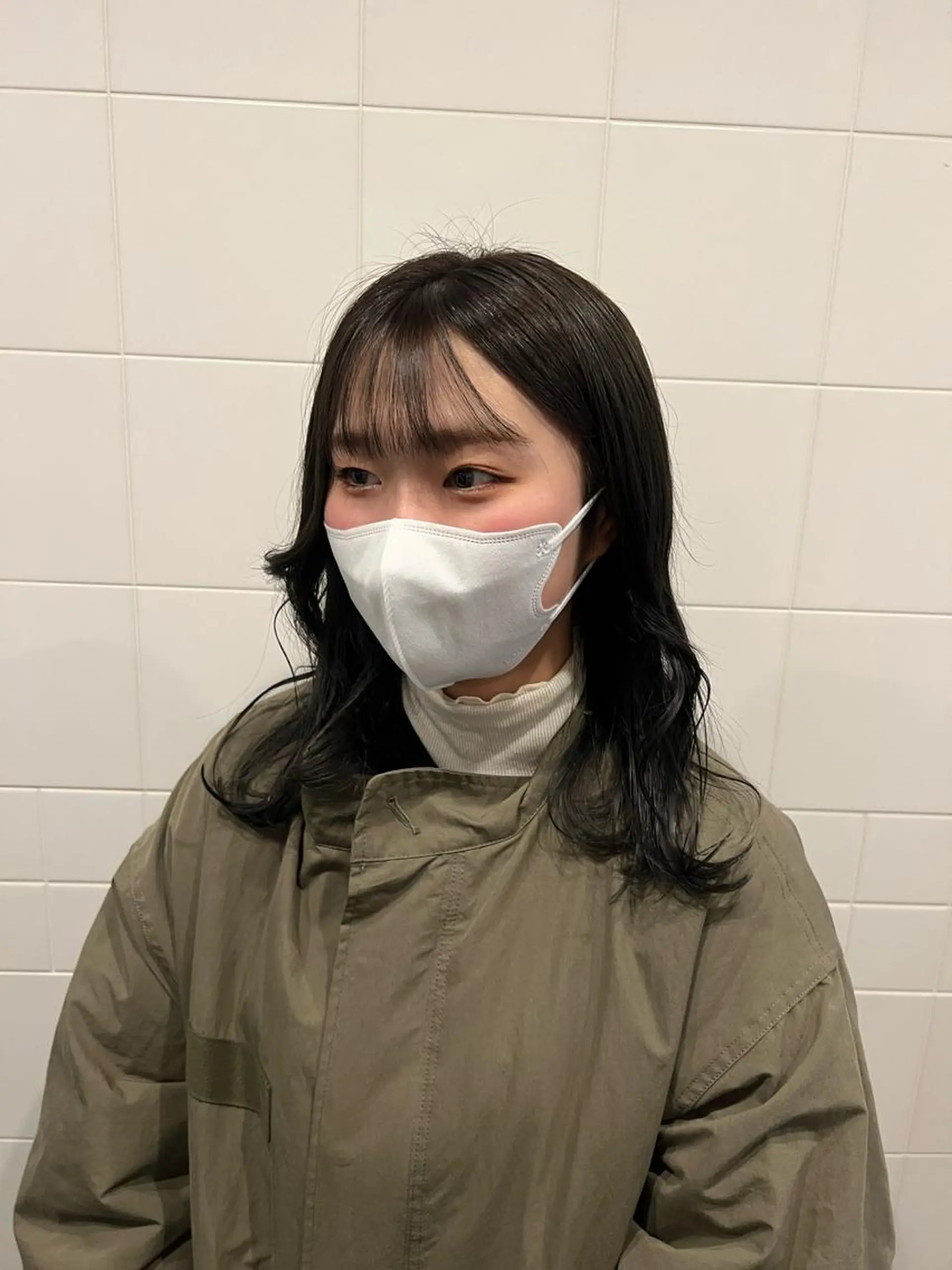 セミロング カラー オリーブカラー honen RUKAのヘアスタイル