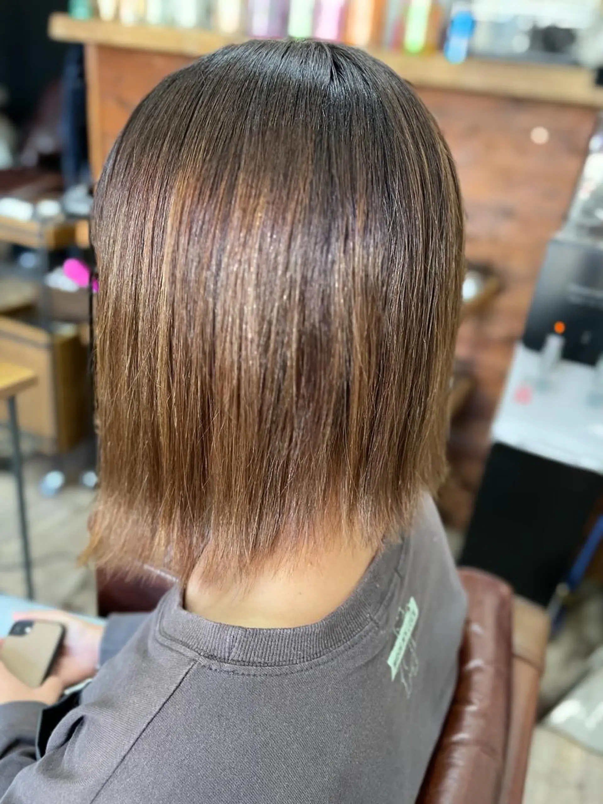 ミディアム 外ハネヘア 💎白髪染めも対応 🙆👌山本明菜のヘアスタイル