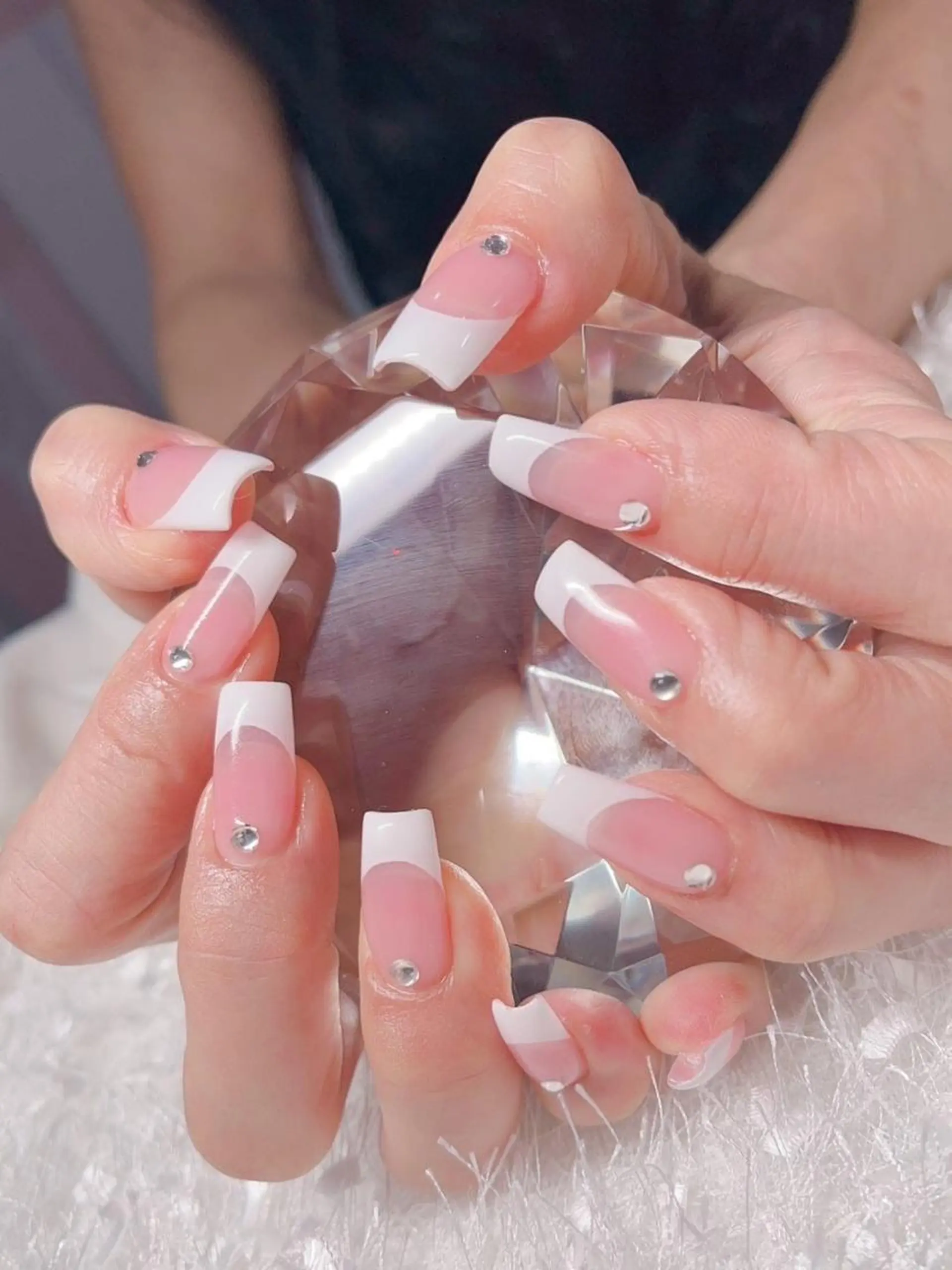 ネイル 長さ出し フレンチネイル ジェルネイル グラデーション 韓国ネイル ハンドネイル Nail&eye Belire 新宿のネイルデザイン
