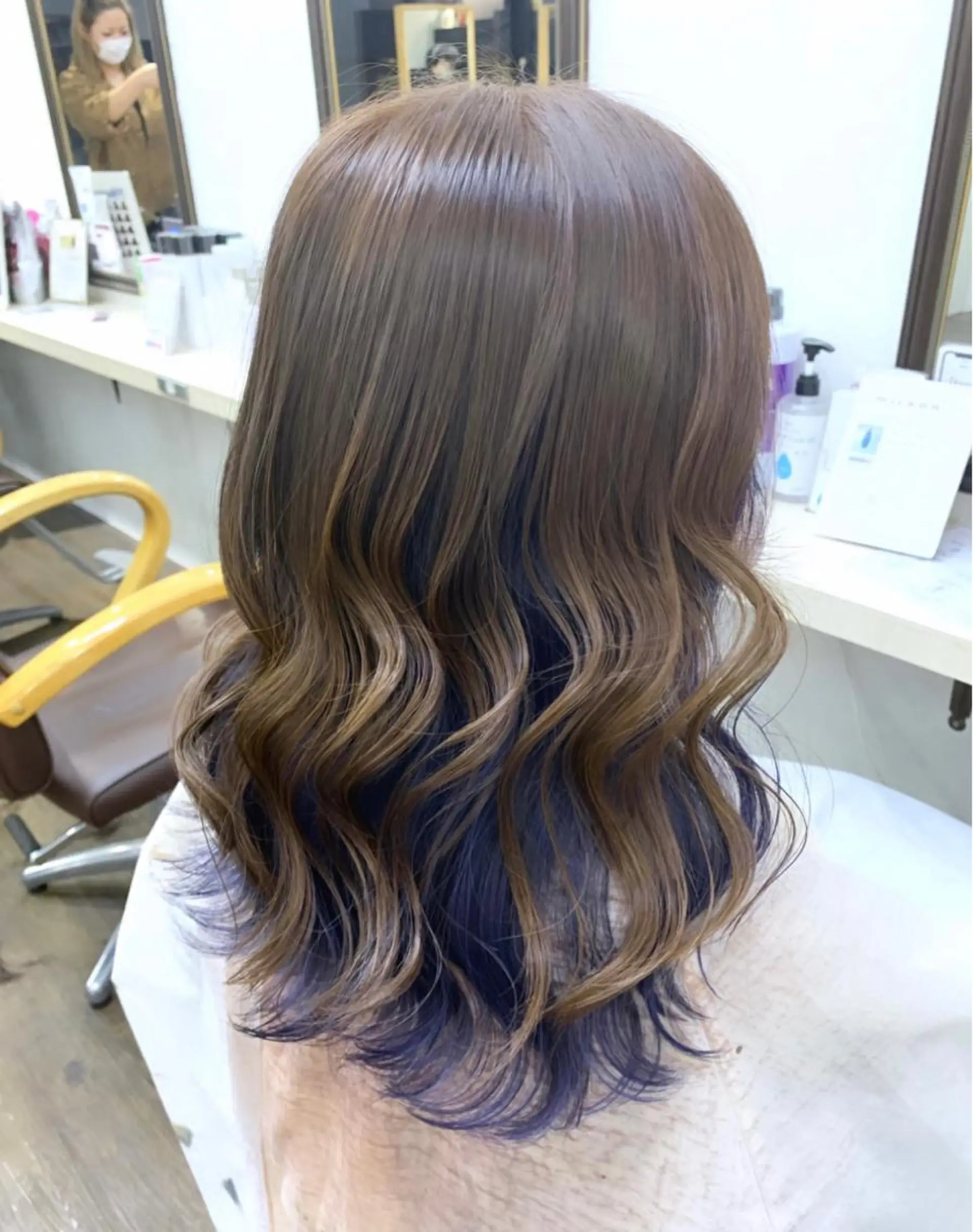 セミロング カラー ブリーチ ケアブリーチ ヘアカラー 🧠U-topia 西村彩🧠のヘアスタイル