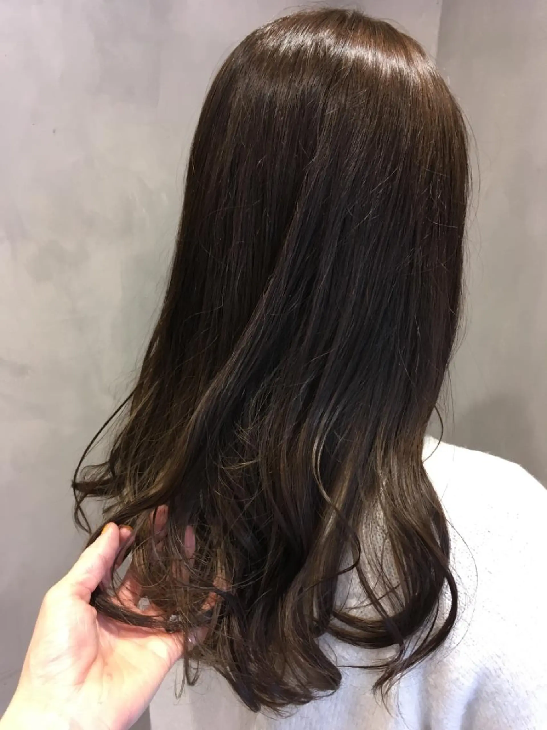 ロング カラー Aimer Hair Design Lewis所属・伊藤 いほみの眉毛・アイブロウイメージ